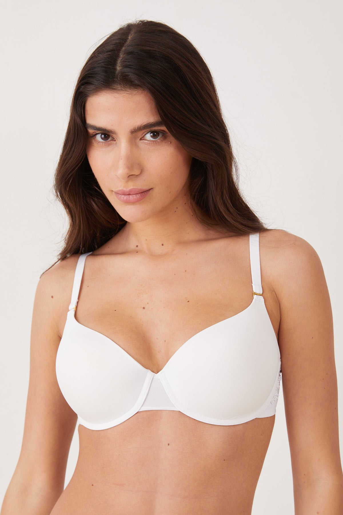 חזיית ממורי פוש אפ חלקה צבע לבן Memory Smart Bra