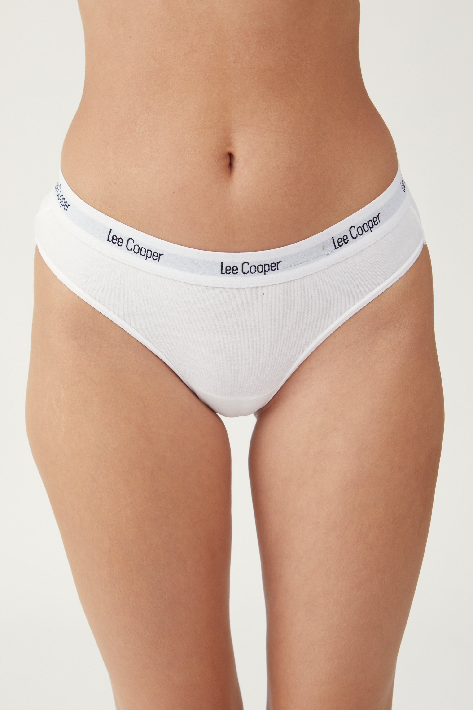 LEE COOPER - תחתון חוטיני לבן