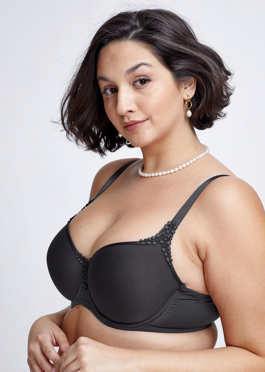 חזיית ספייסר למידות גדולות CAROLA SPACER - שחור