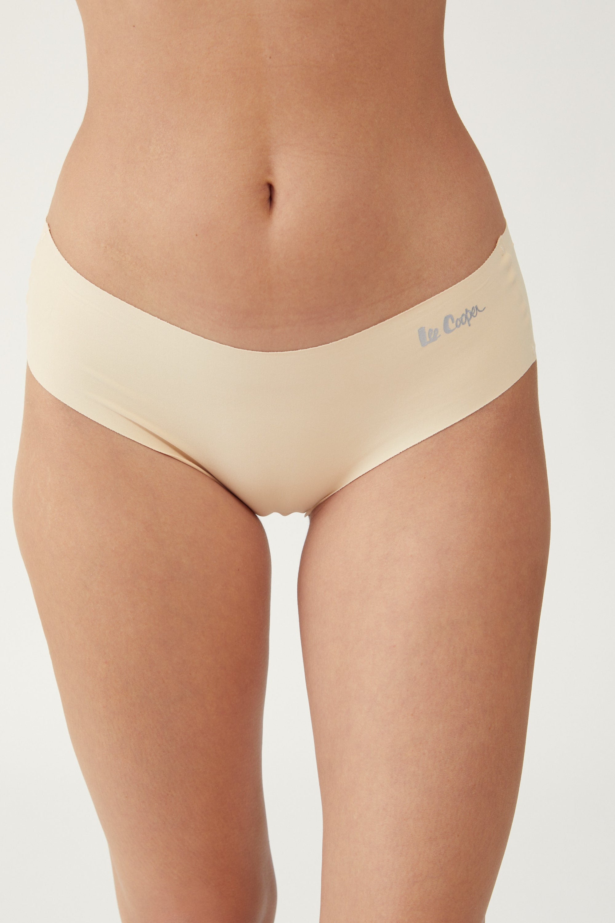 LEE COOPER תחתון היפסטר
צבע גוף