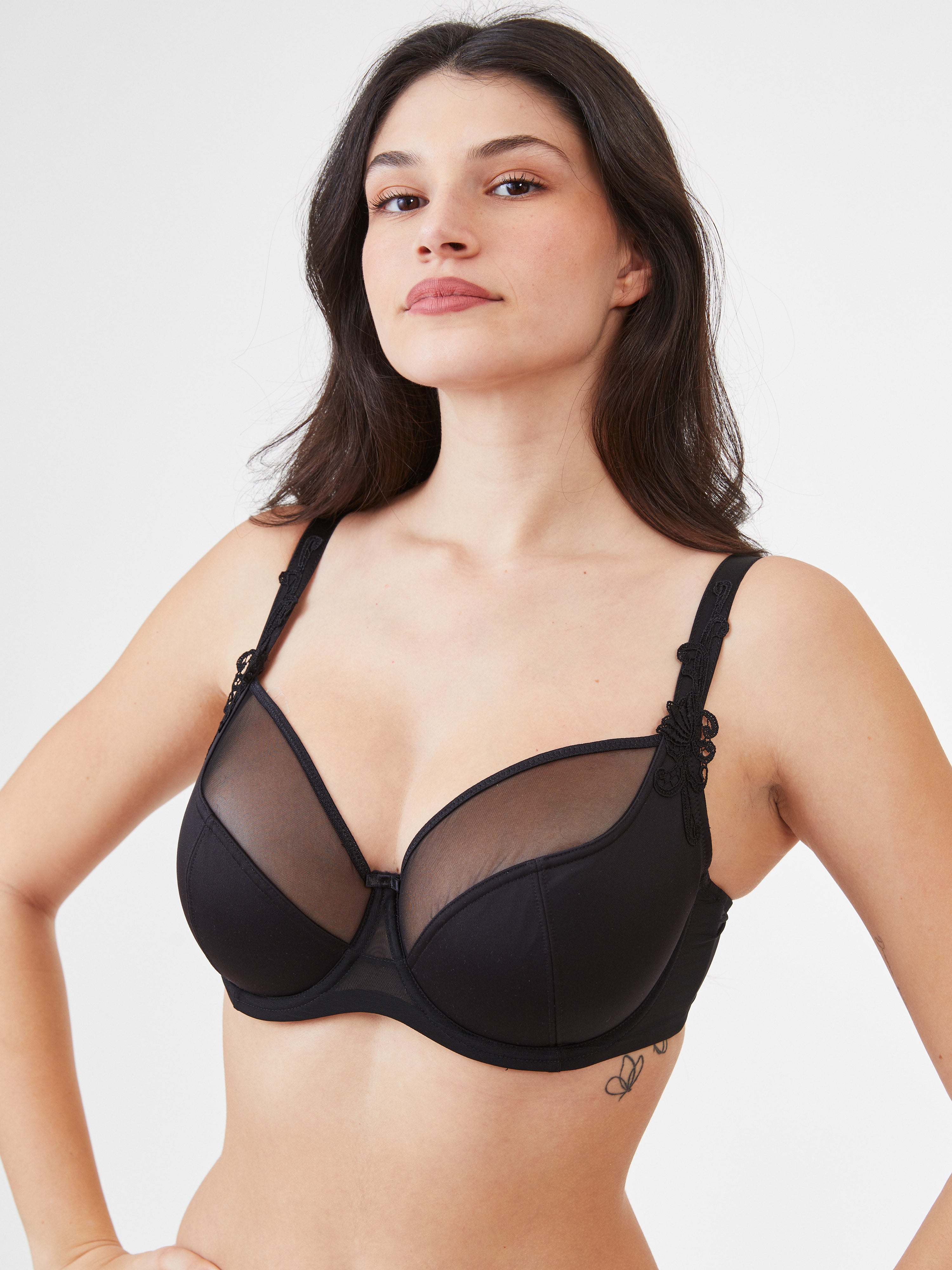 חזייה בשילוב רקמת טול - שחור