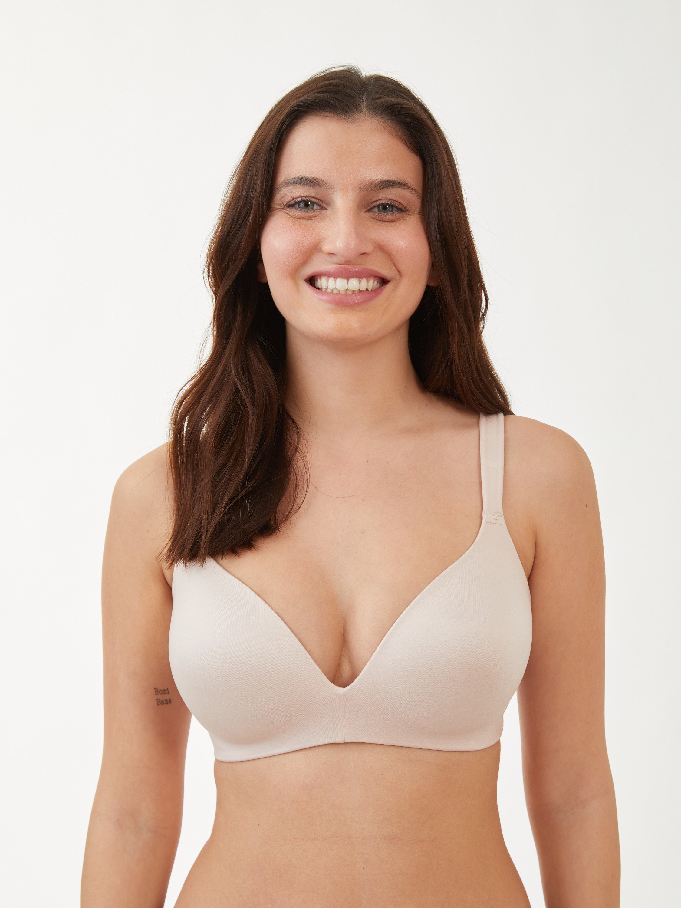 Shirly חזיית ריפוד קל ללא ברזל