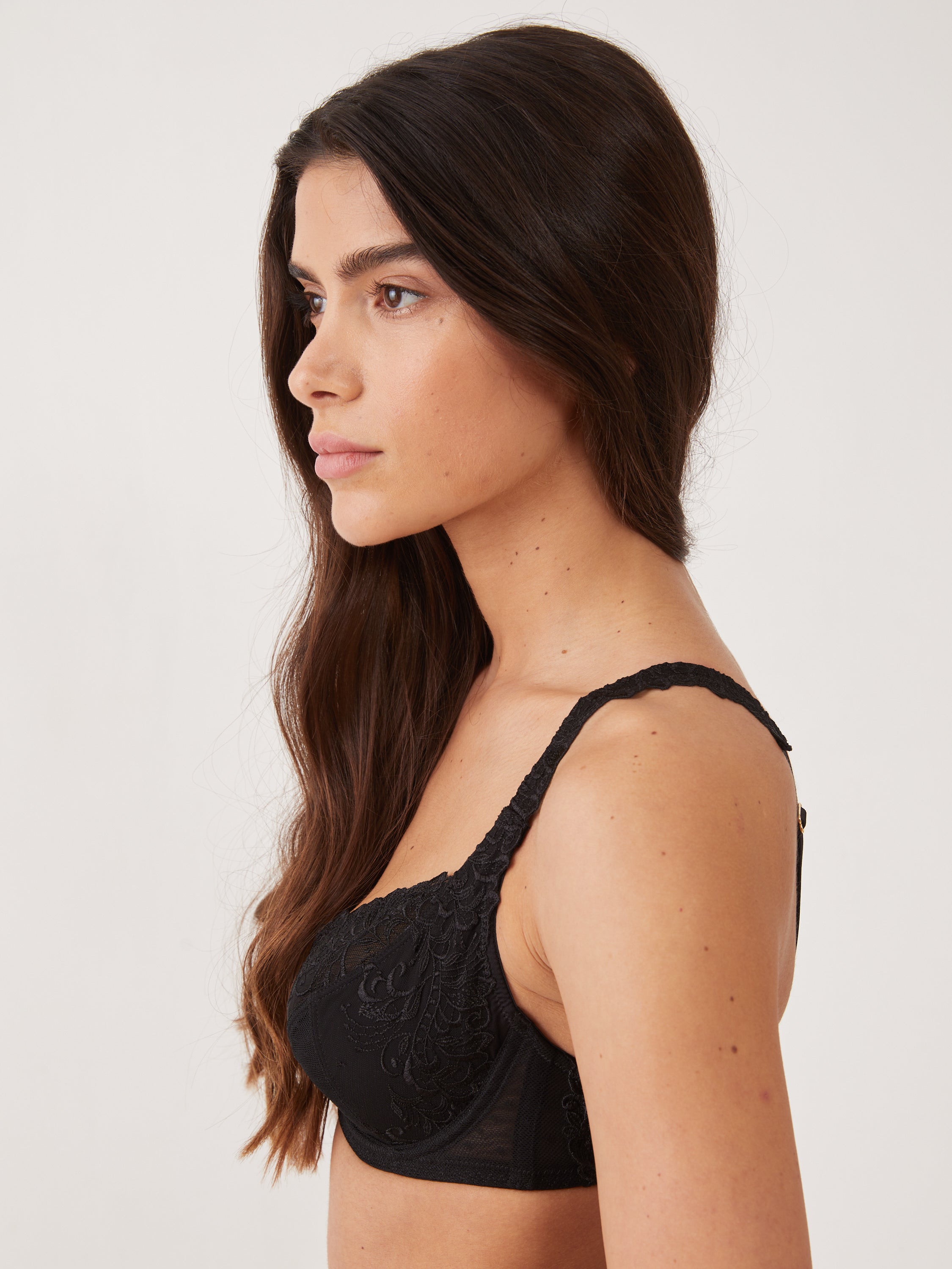 Dana חזיית תחרה ללא ריפוד