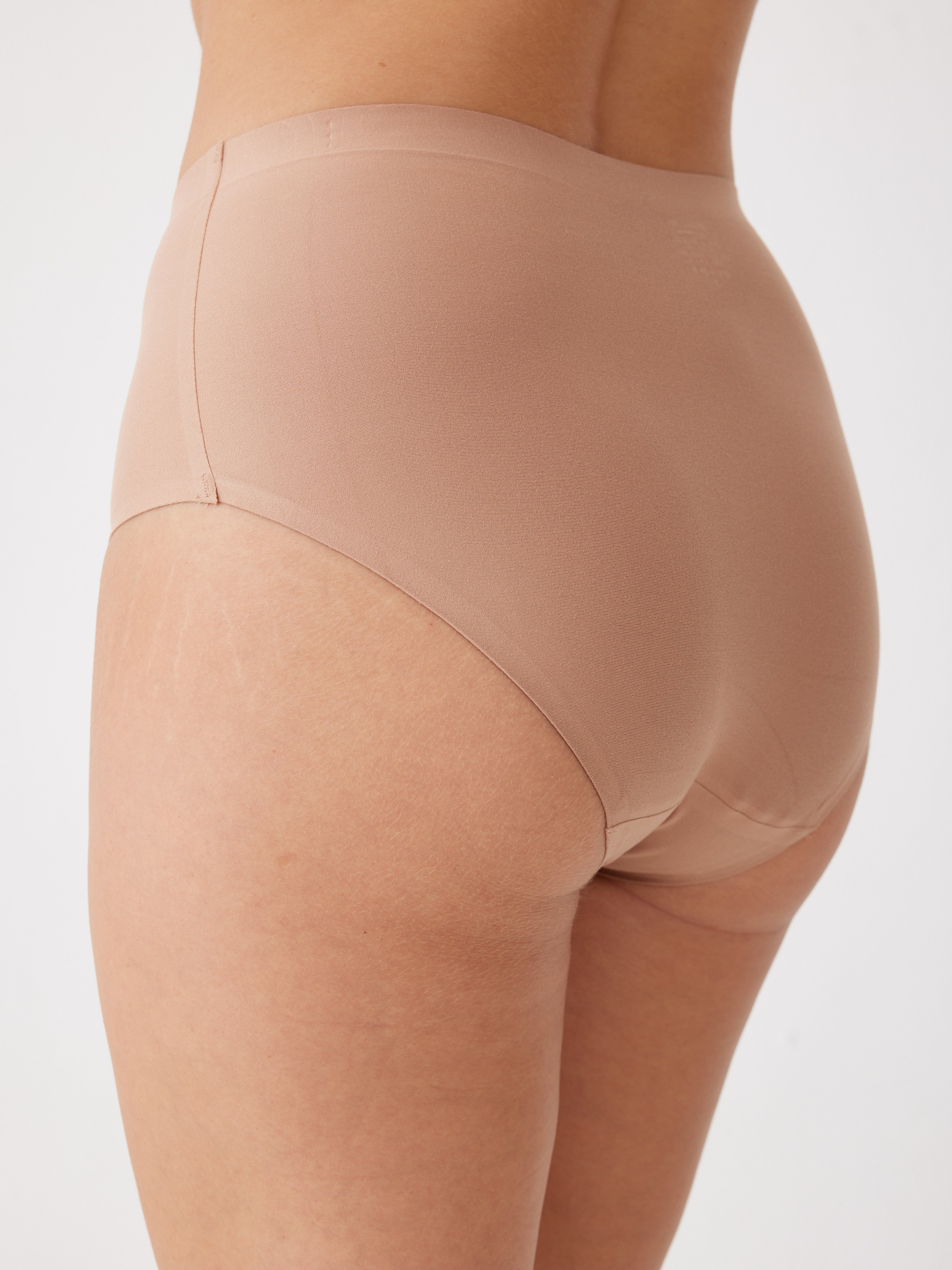 תחתון מידי ללא תפר מיקרופייבר - גוף*