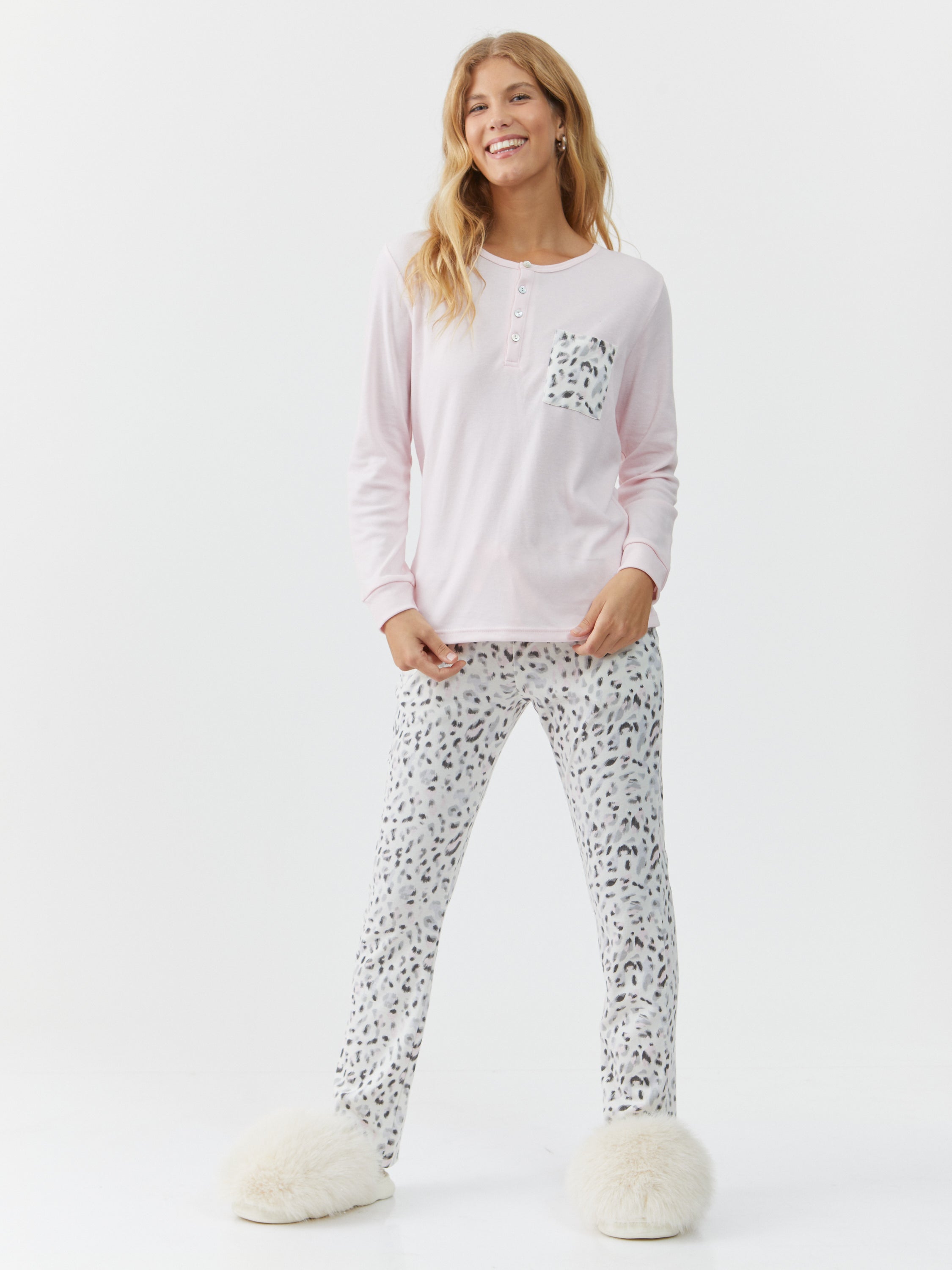 סט פיג'מת אינטרלוק מנומר - ורוד