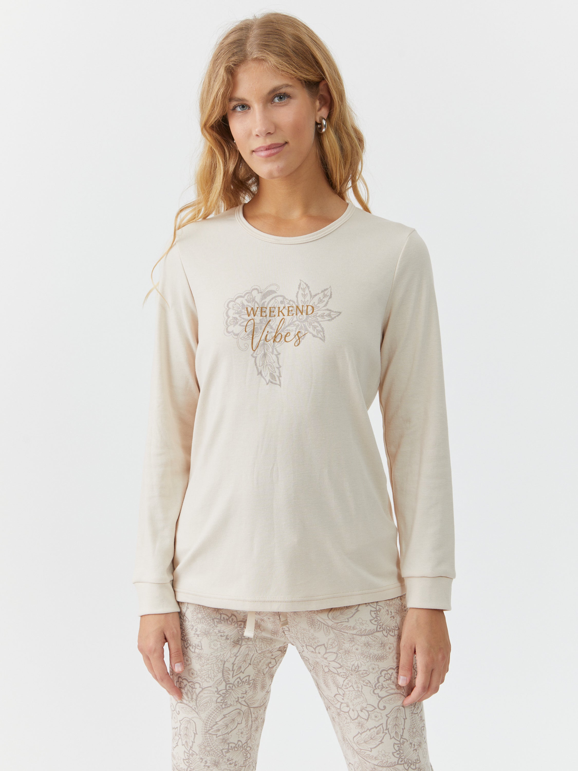 סט פיג'מת אינטרלוק הדפס עלים