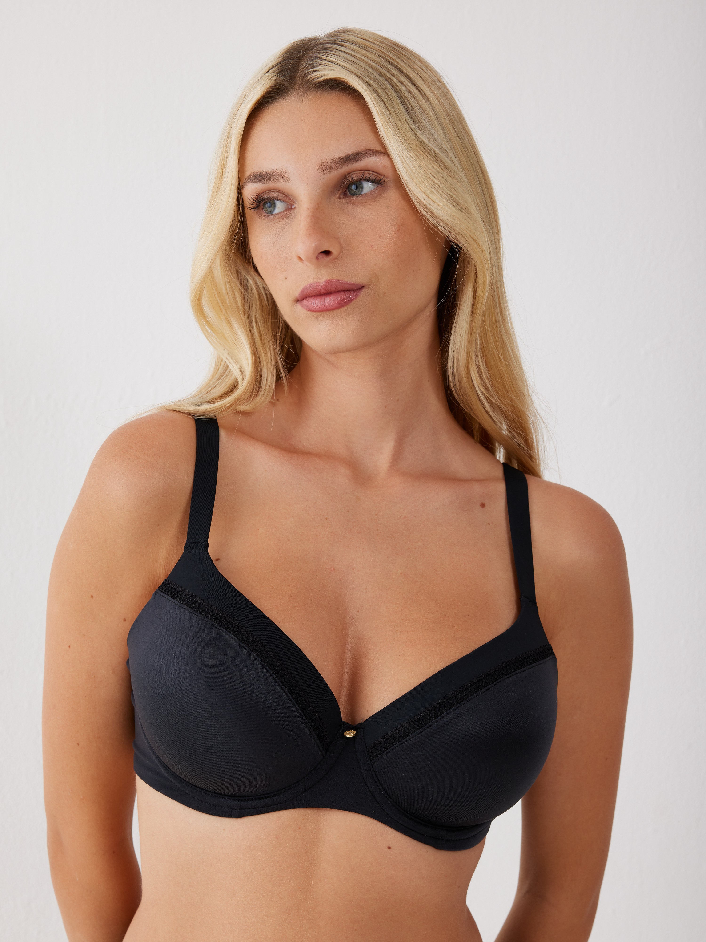 חזיית soft cup - שחור