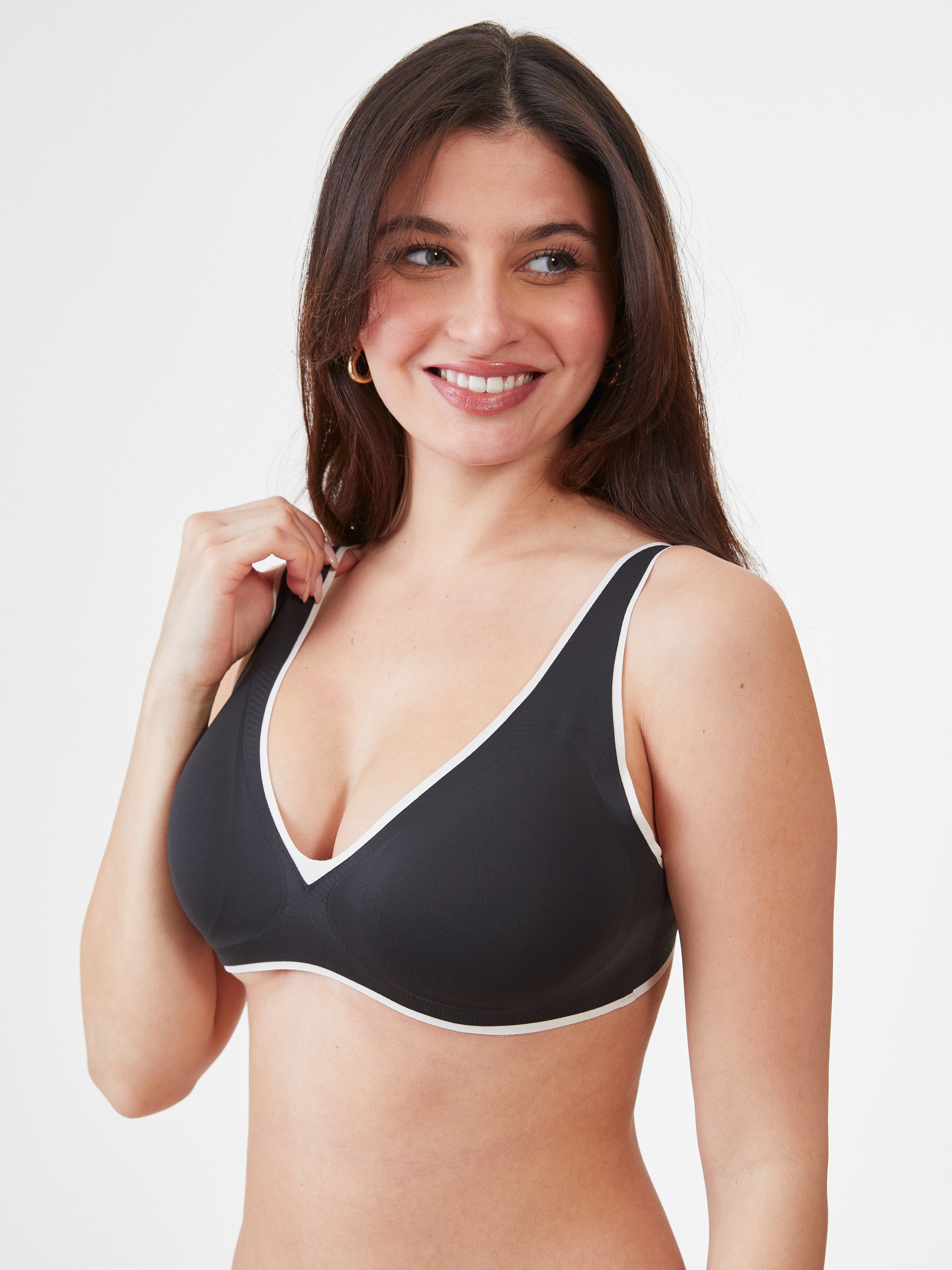 חזיית טופ פספול משולשים - שחור