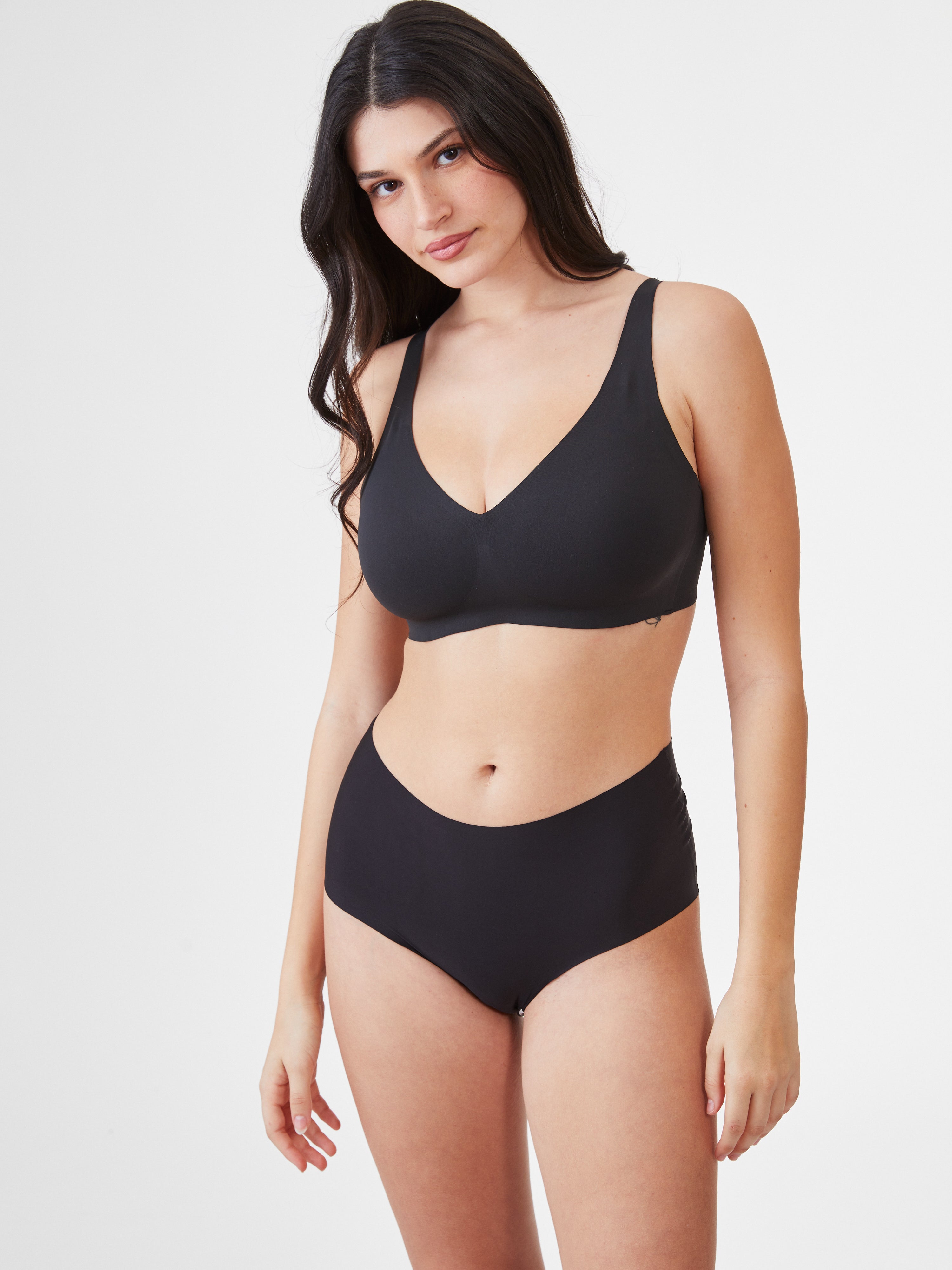 MICRO LIGHT טופ חזיית משולשים - שחור