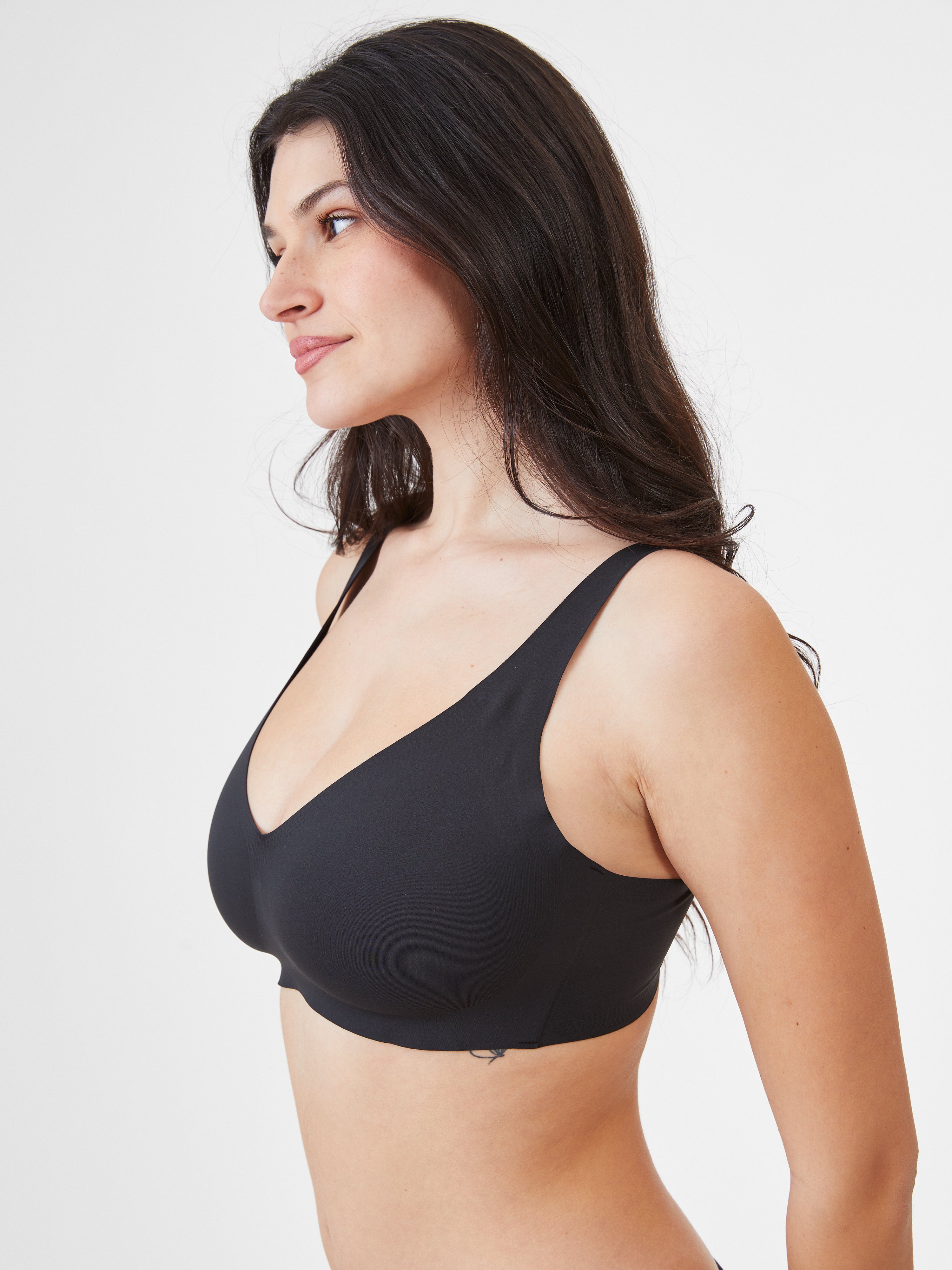 MICRO LIGHT טופ חזיית משולשים - שחור