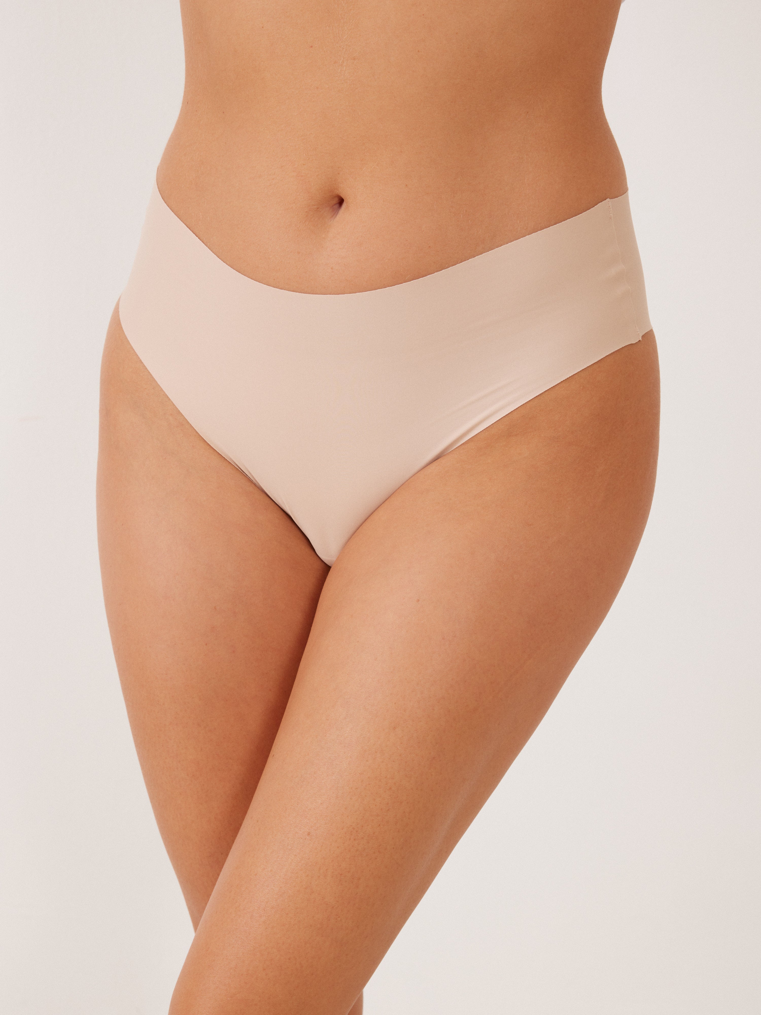 תחתון ברזילאי CLEAN CUT בוניטה - שמפניה