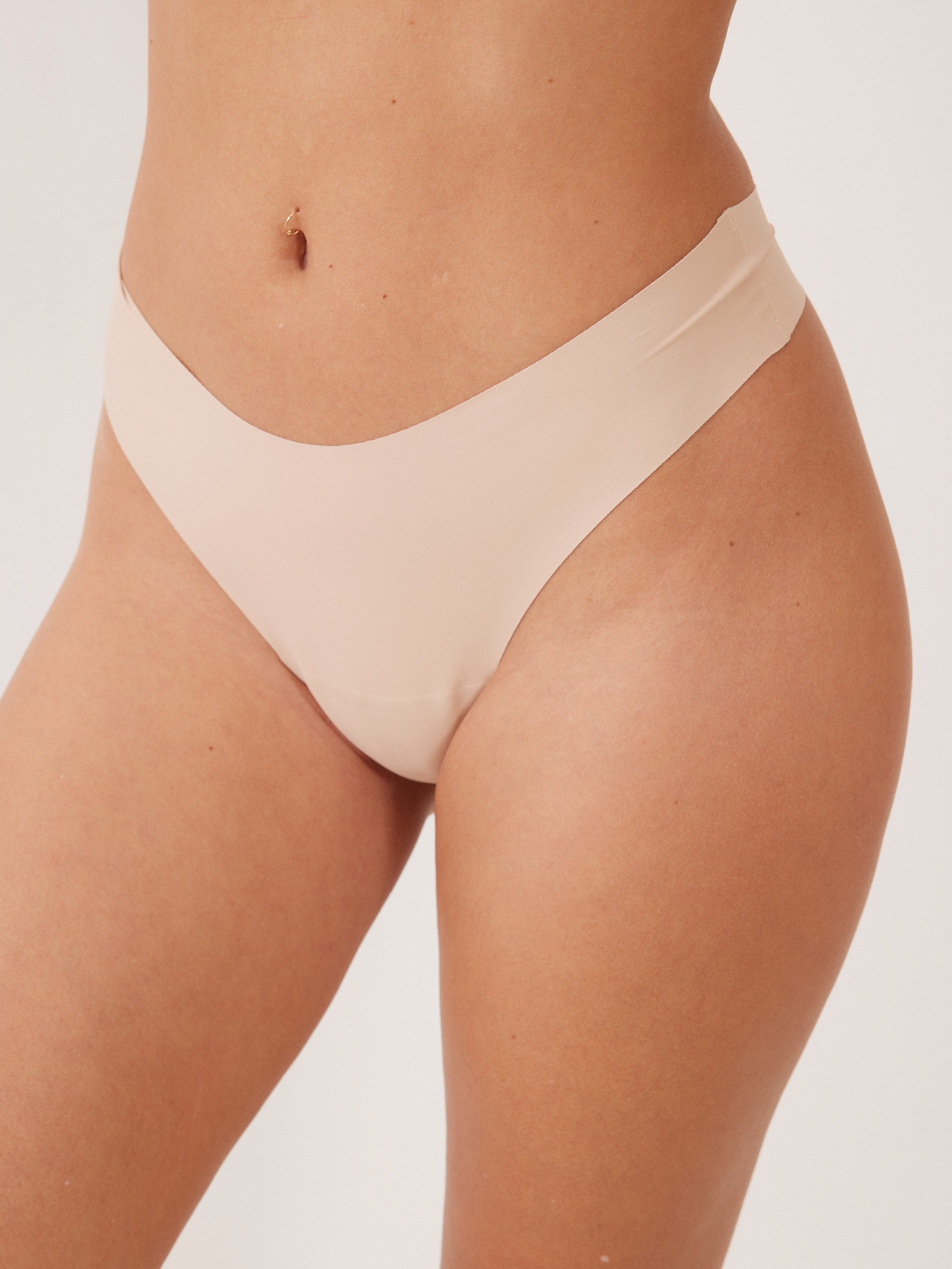 תחתון חוטיני CLEAN CUT בוניטה - שמפניה