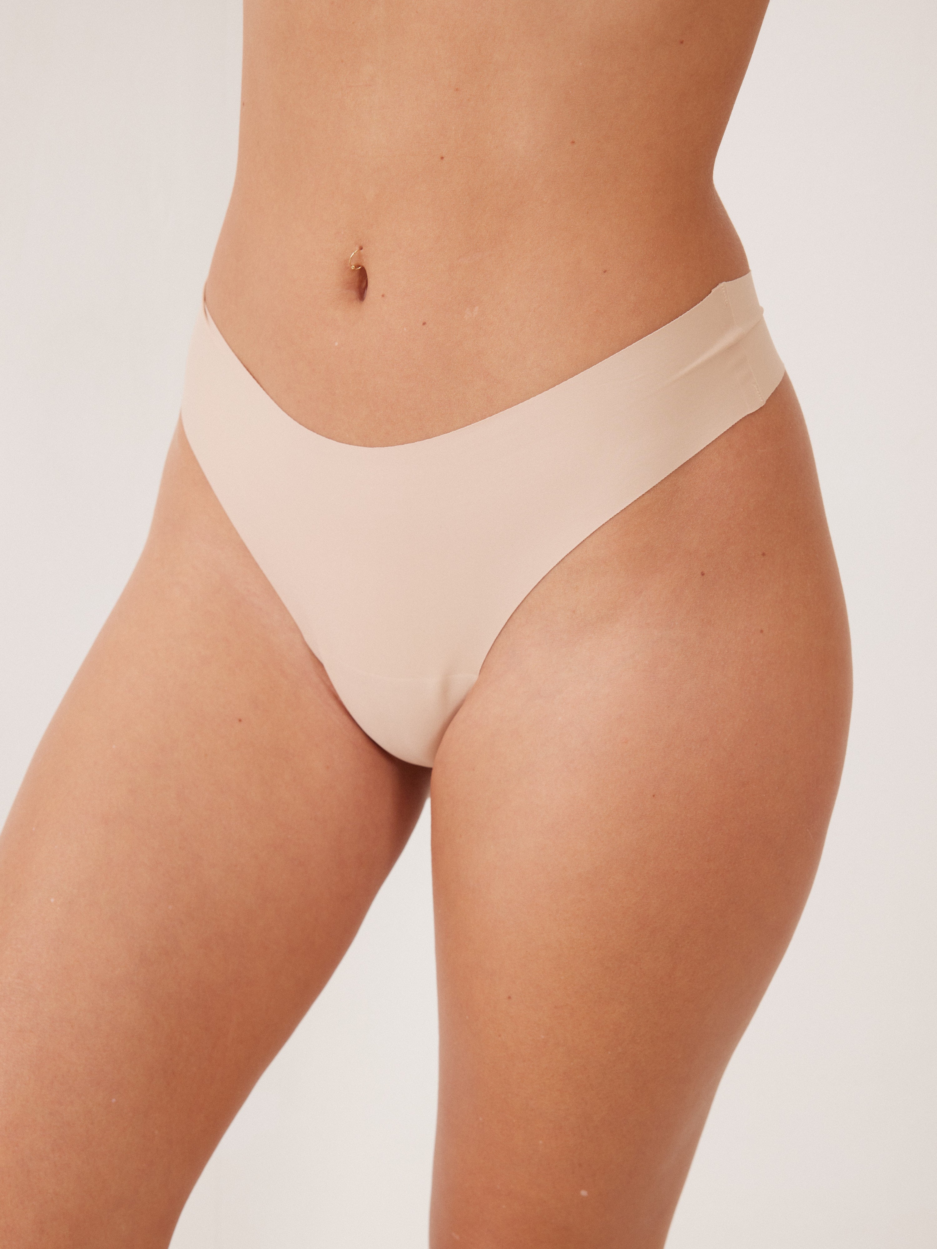 תחתון חוטיני CLEAN CUT בוניטה - שמפניה