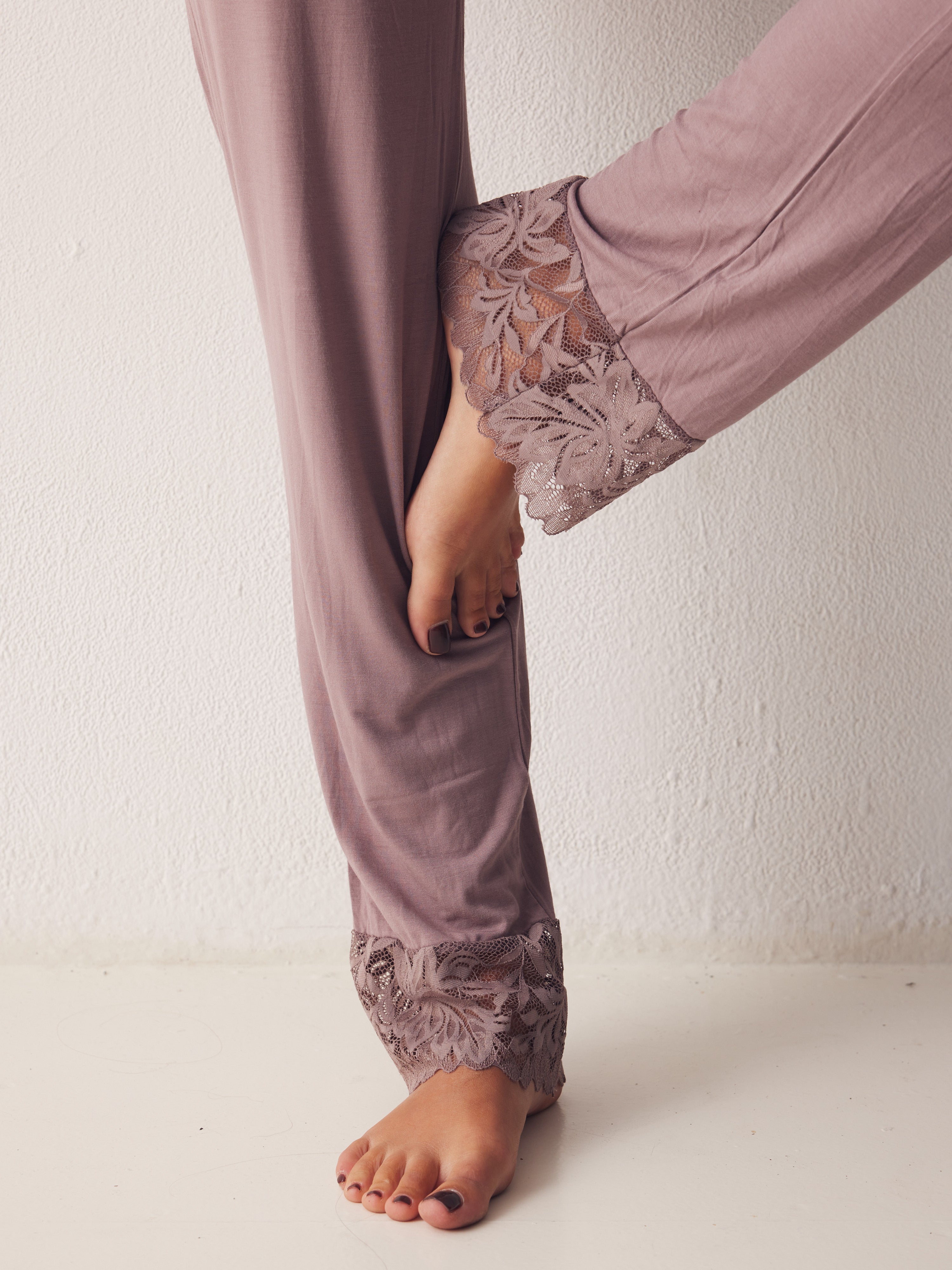 בייבי דול ארוך ויסקוזה תחרה - קפה