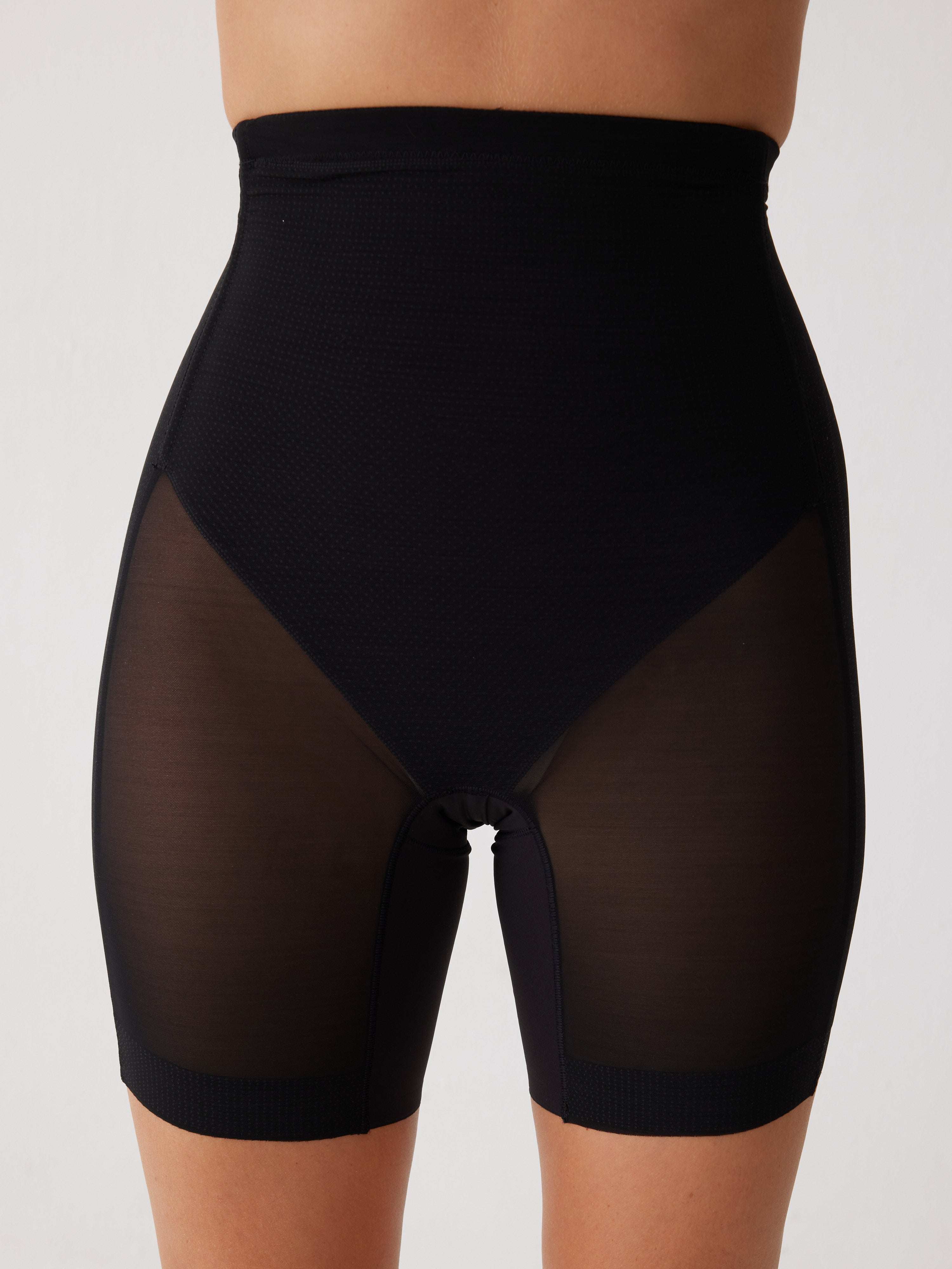 מחטב עם רגל גב חשוף - שחור