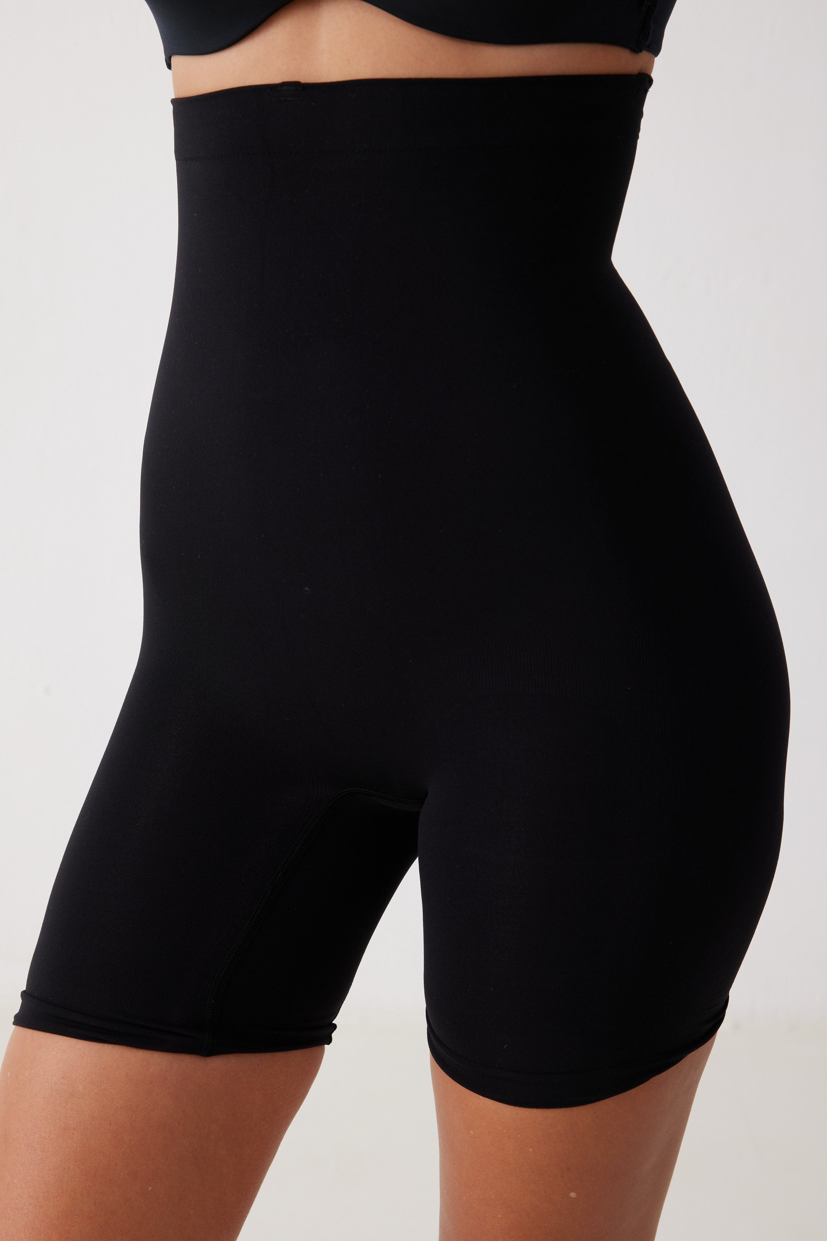 מחטב עם רגל קצר - שחור