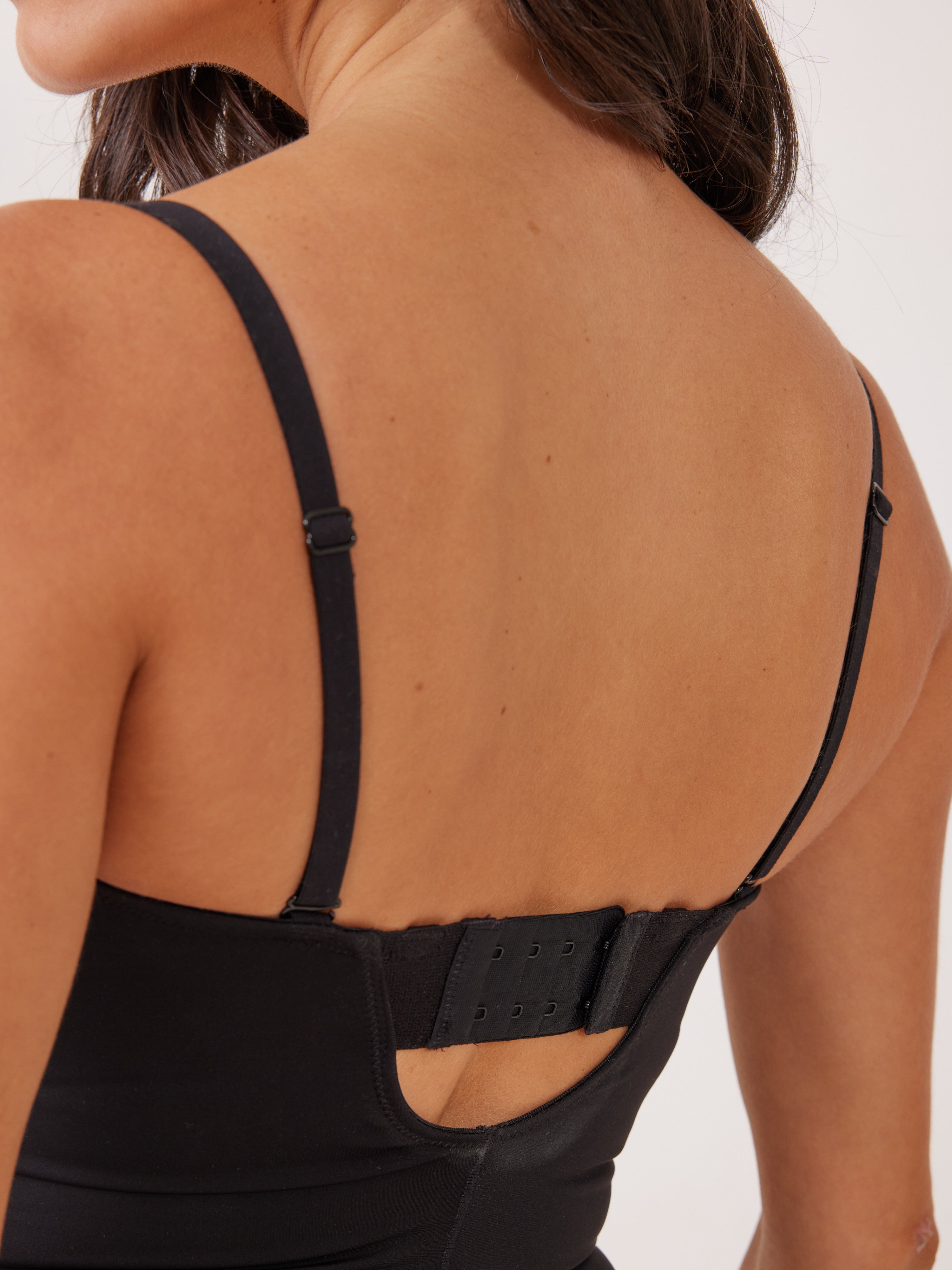 בגד גוף מחטב סטרפלס - שחור