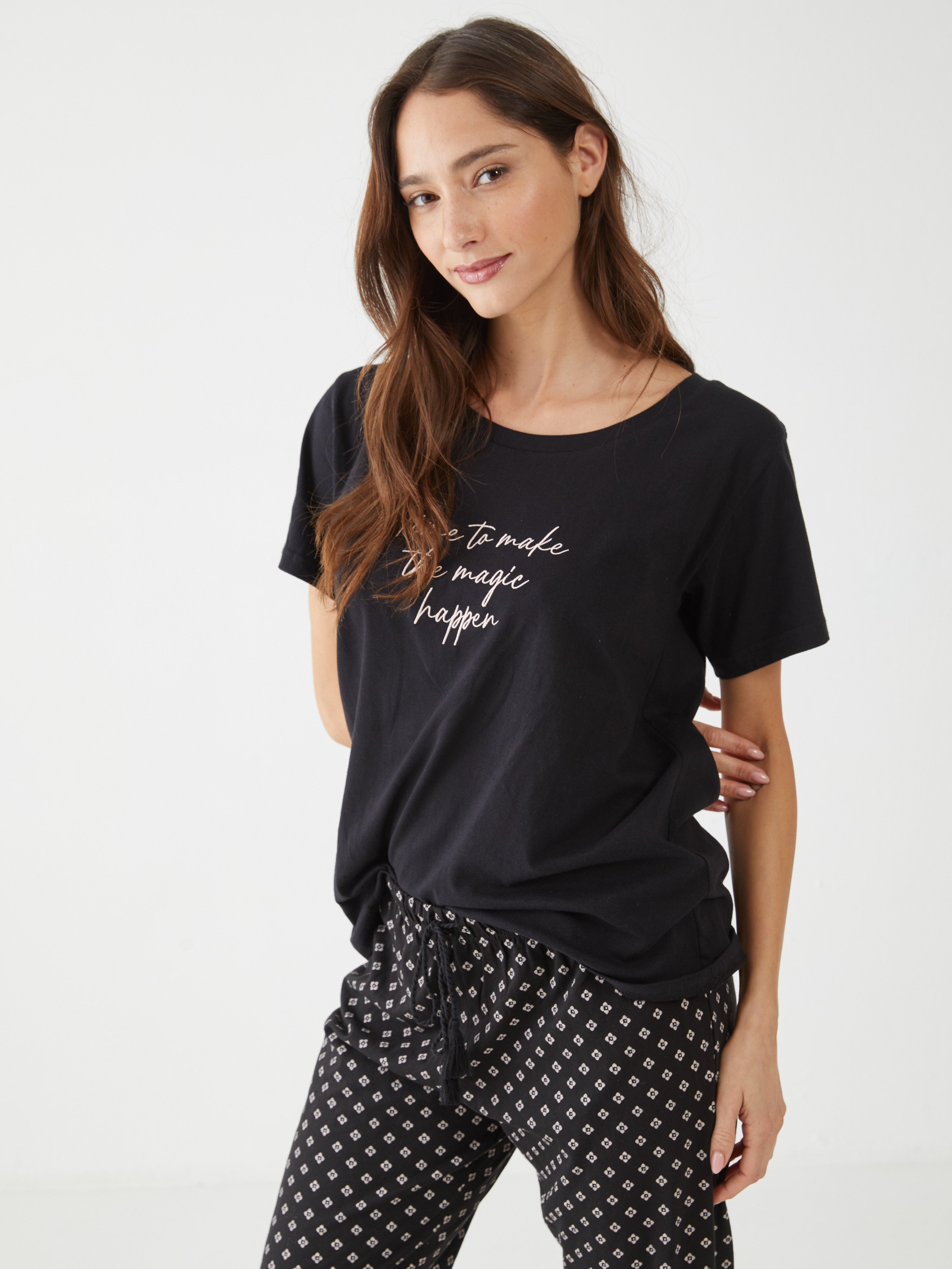 פיגמה מ.ארוך-פרחים - שחור