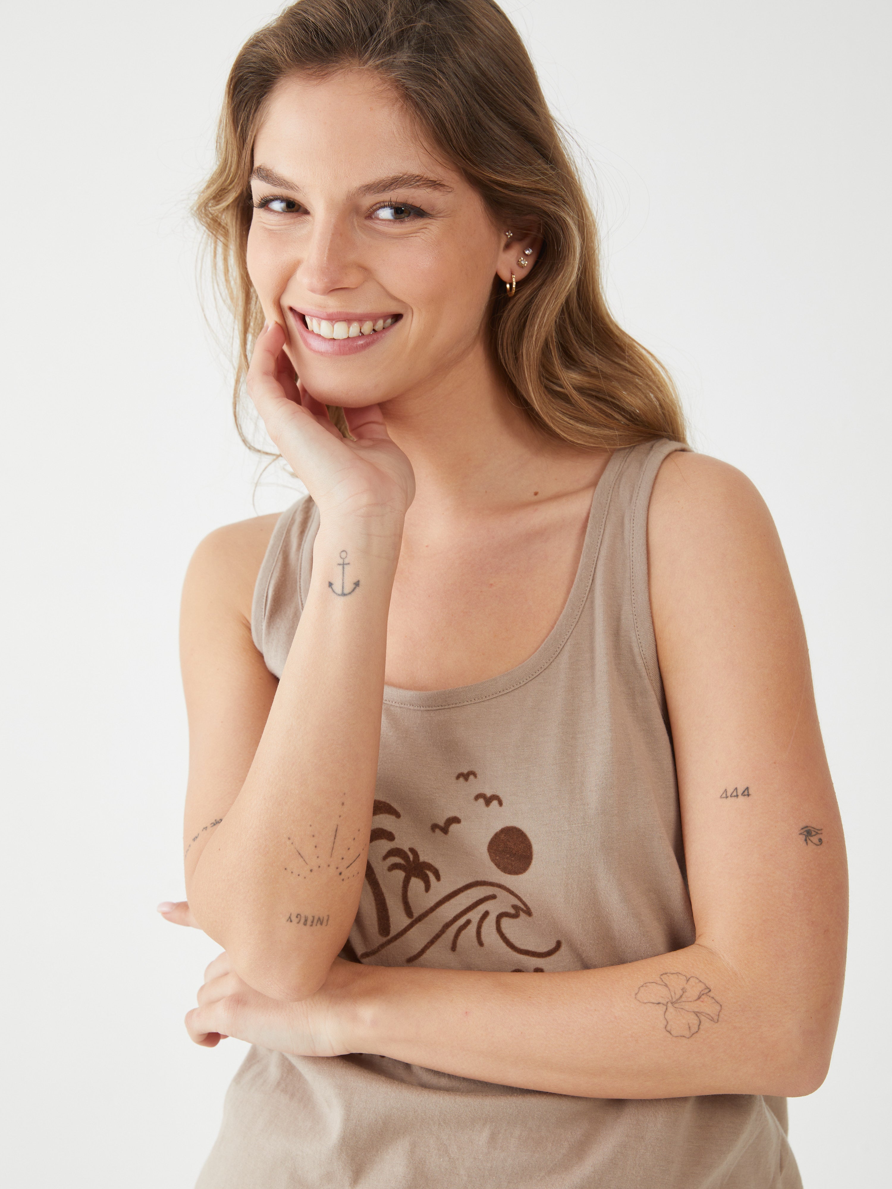 פיגמה גופיה מ.קצר- פסים - קפה