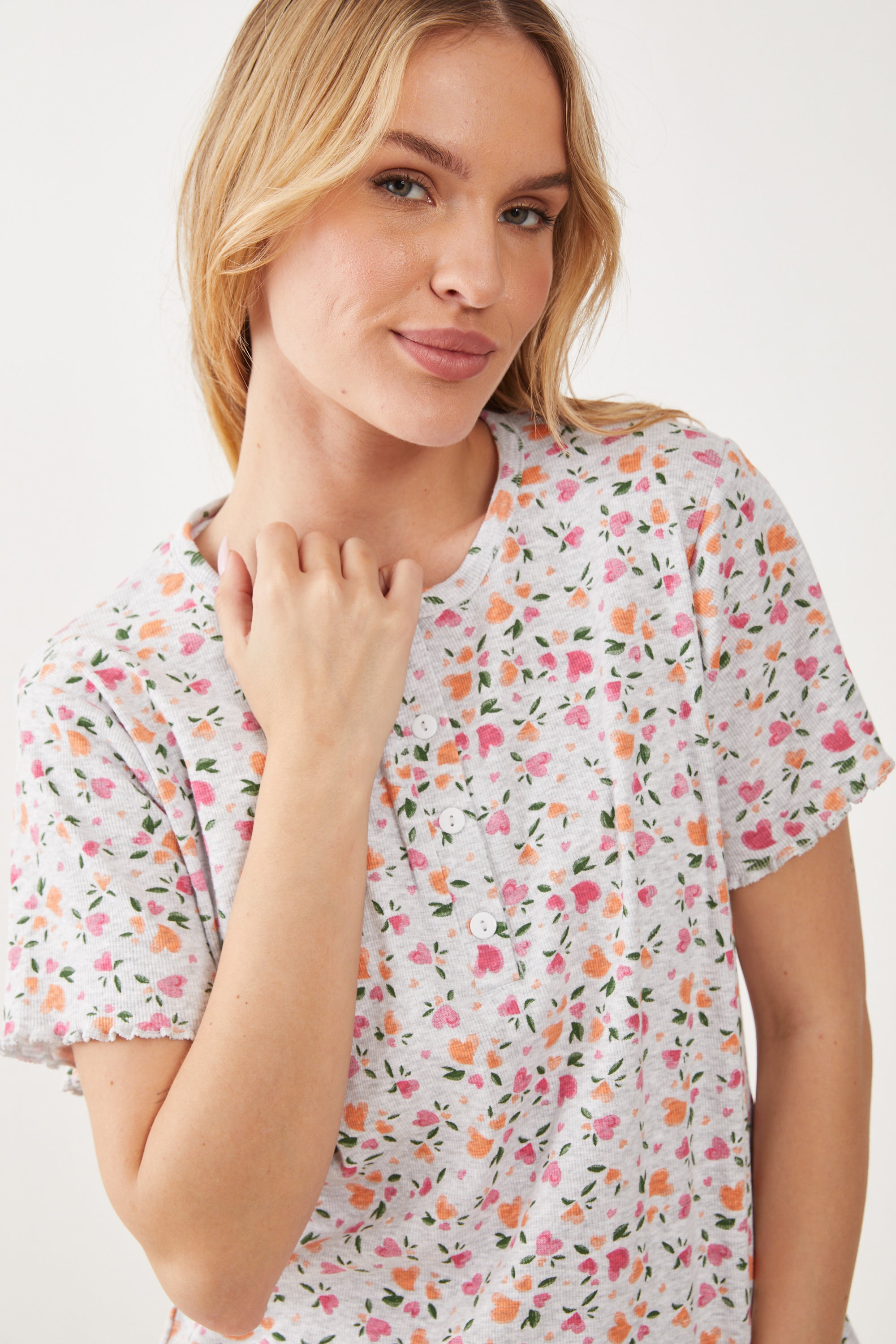 פיג'מה קצרה ריב- פרחונית