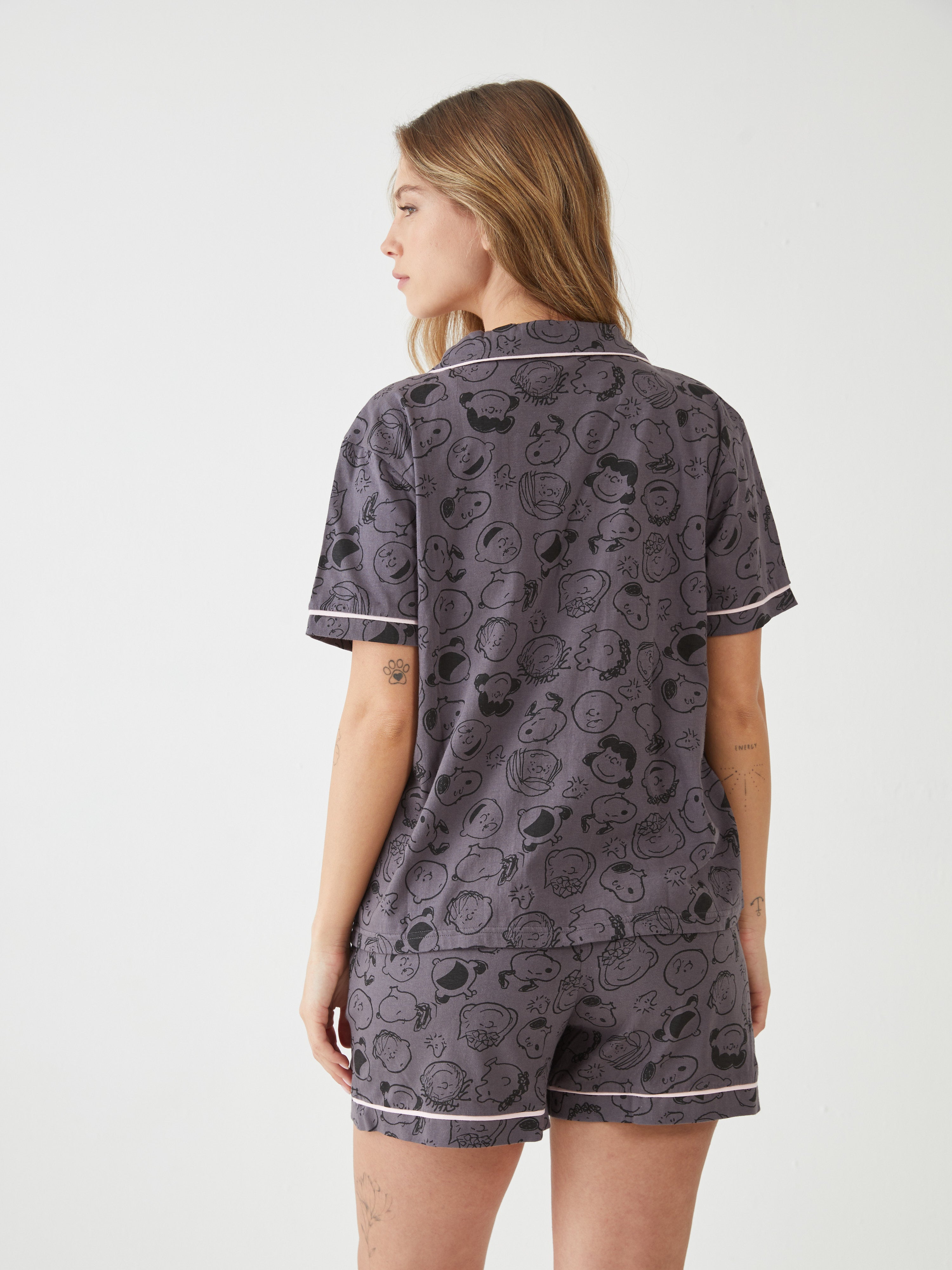 פיגמה כותנה מכופתרת- סנופי וחברים - אפור כהה