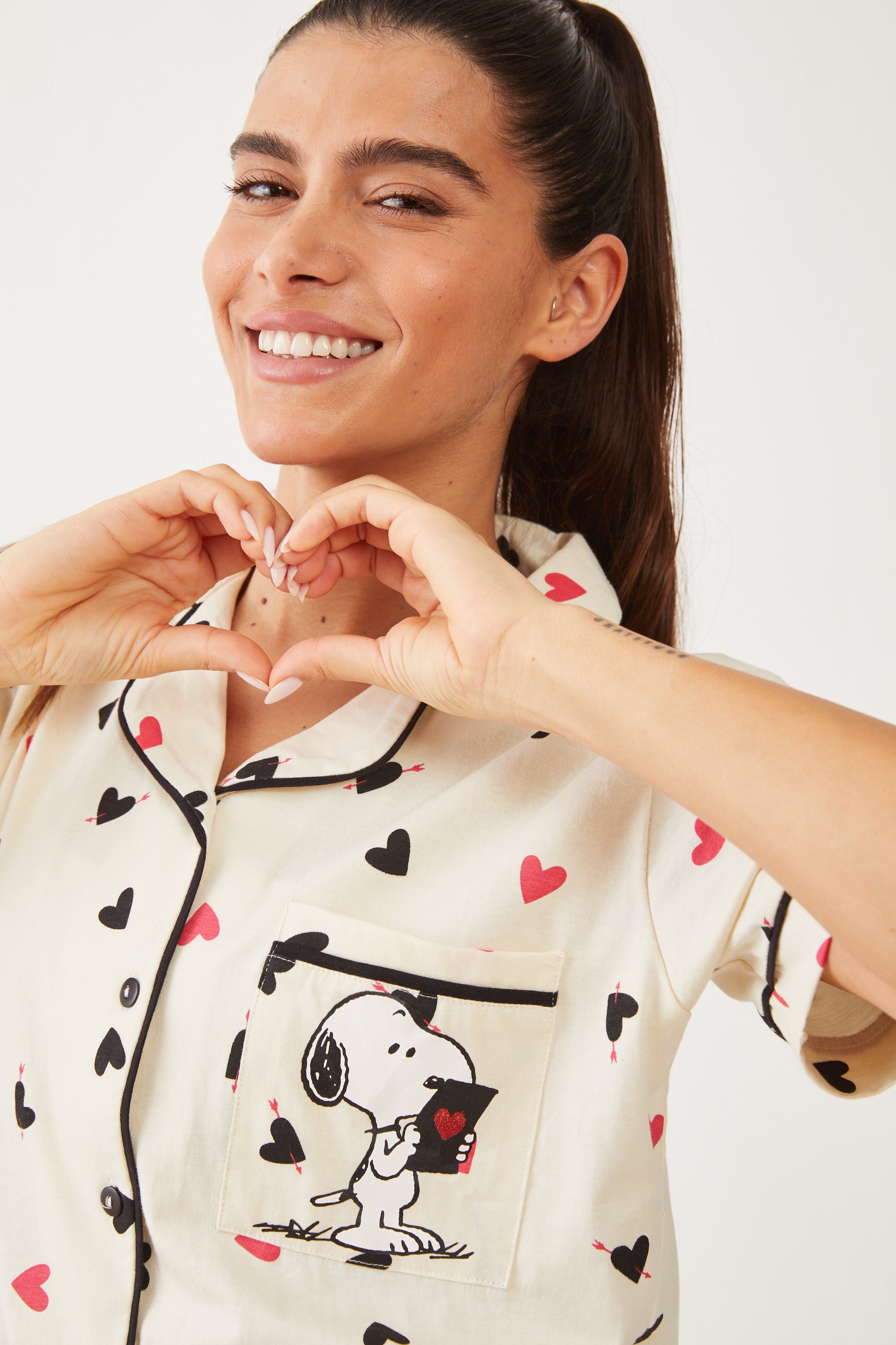 מכופתרת קצרה כותנה סנופי לבבות - שמנת