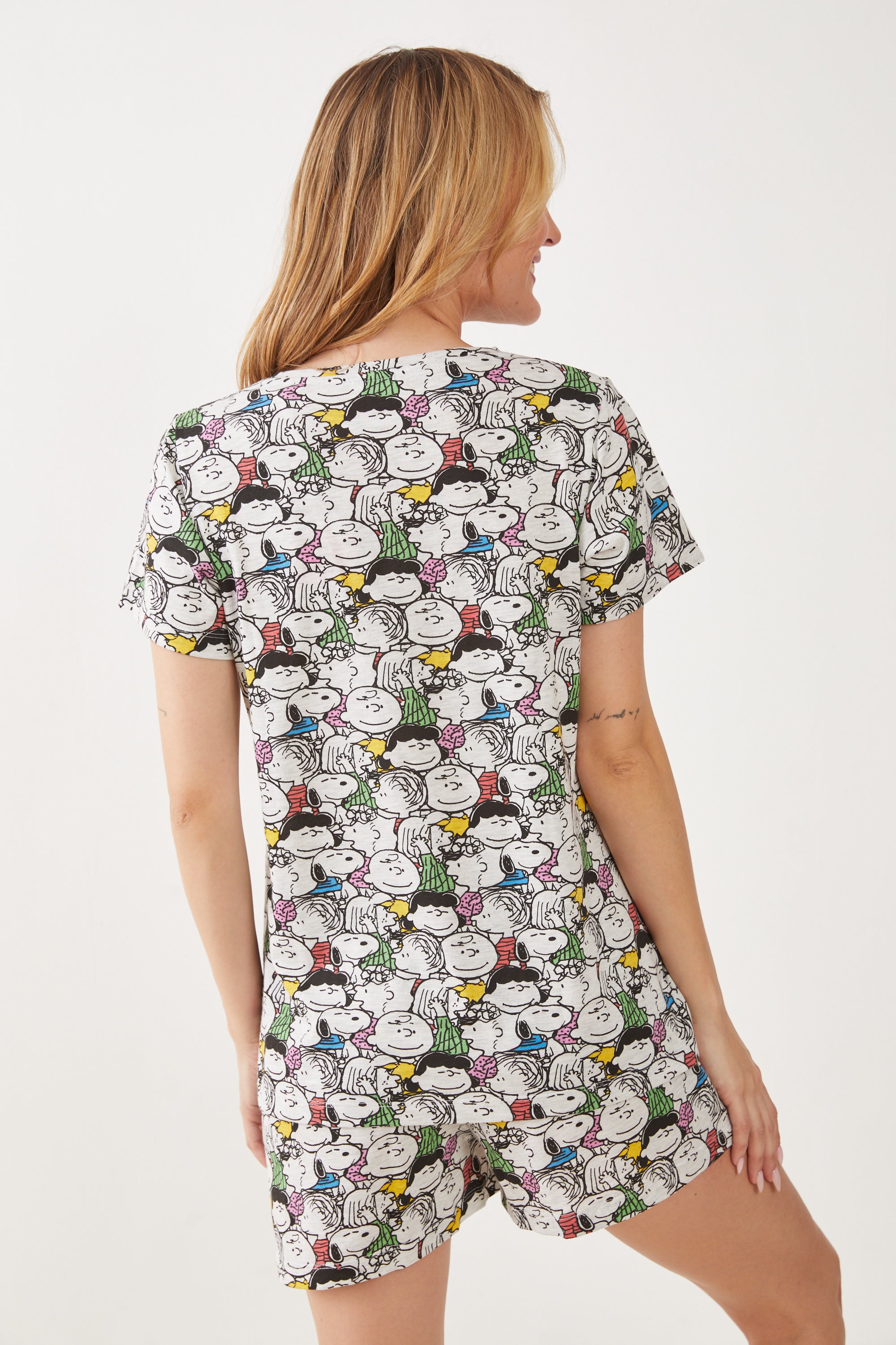 פיג'מה קצרה כותנה סנופי וחברים - שמנת