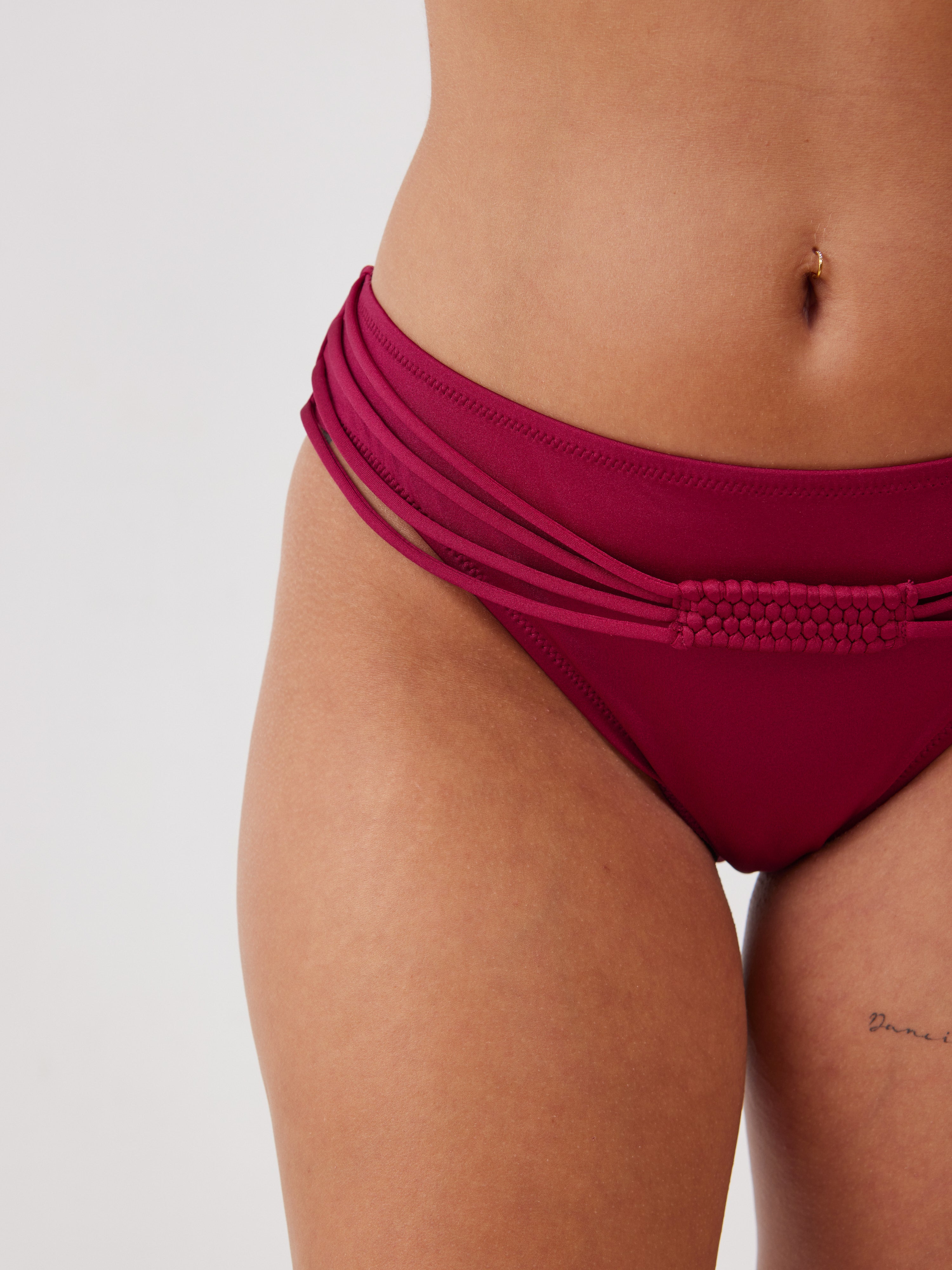 סט בגד ים ביקיני אלמנט צמה- בורדו