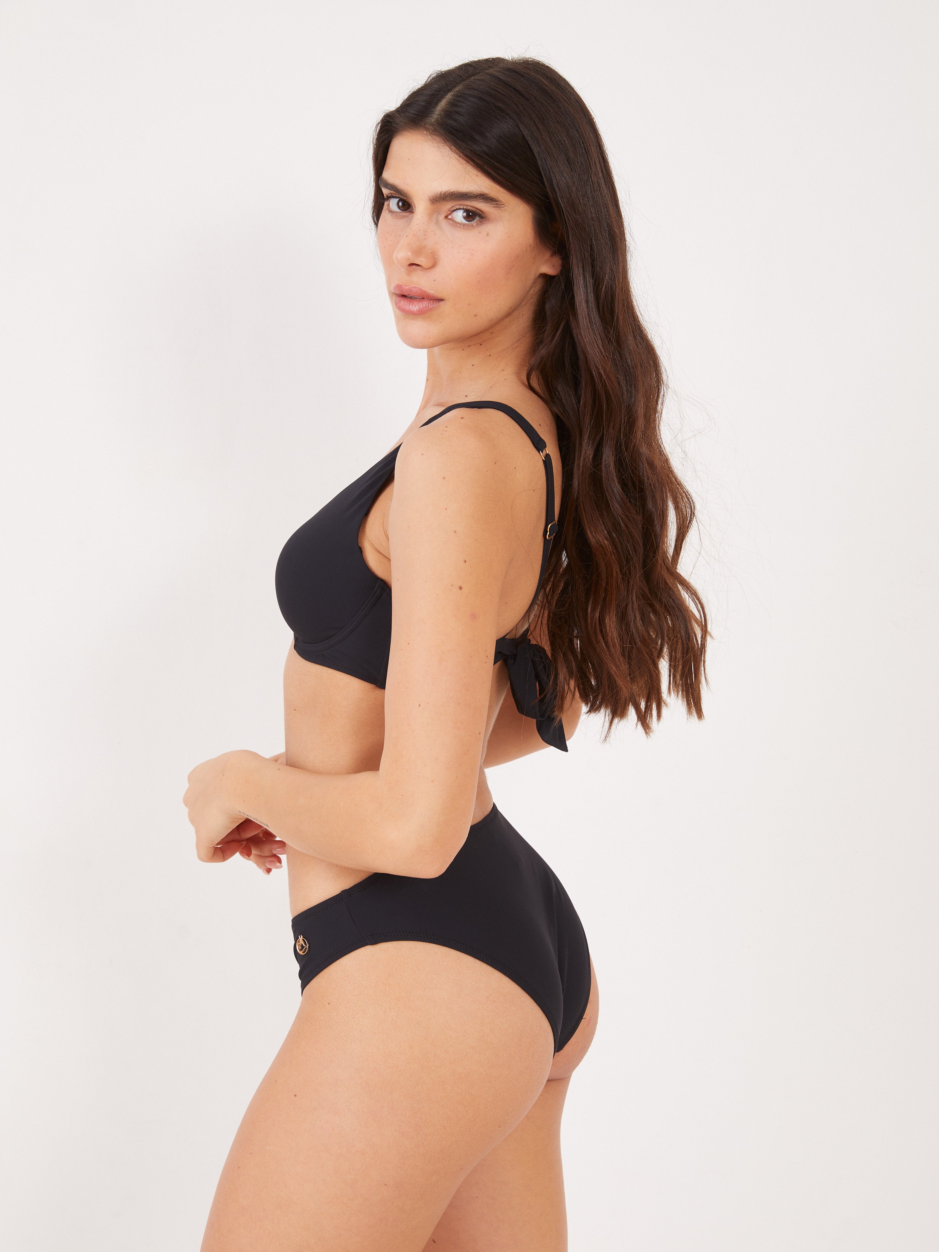 סט ביקיני מחשוף עמוק - שחור