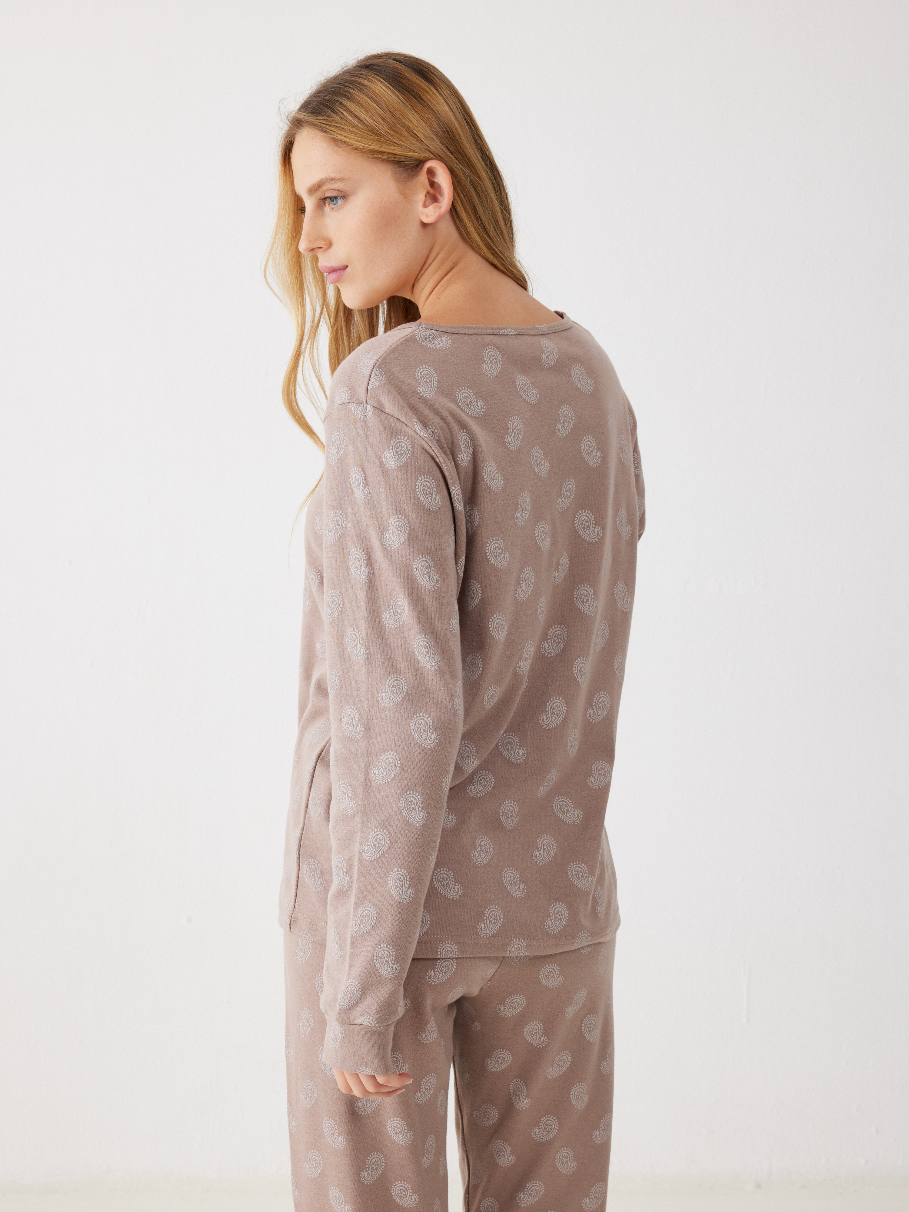 פיג'מה פייזלי אינטרלוק - קפה