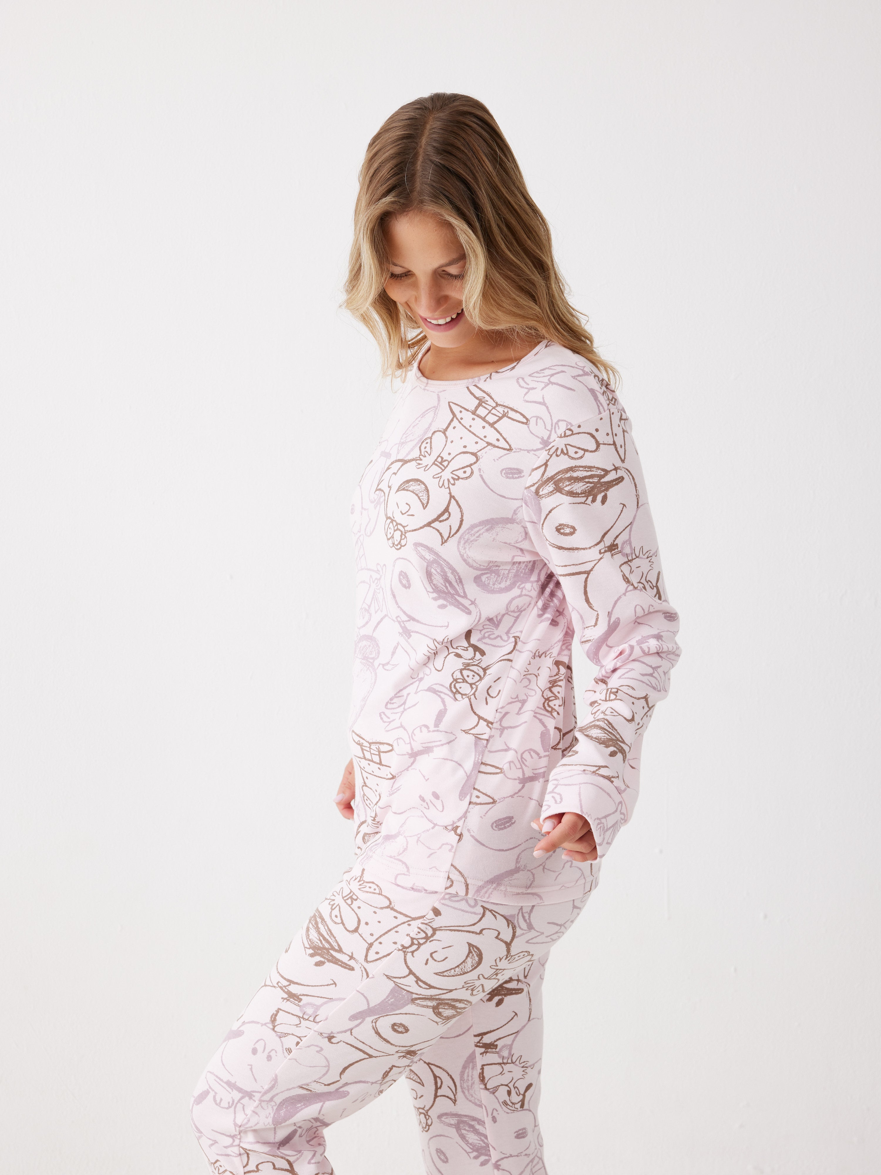 פיג'מה סנופי אינטרלוק - ורוד