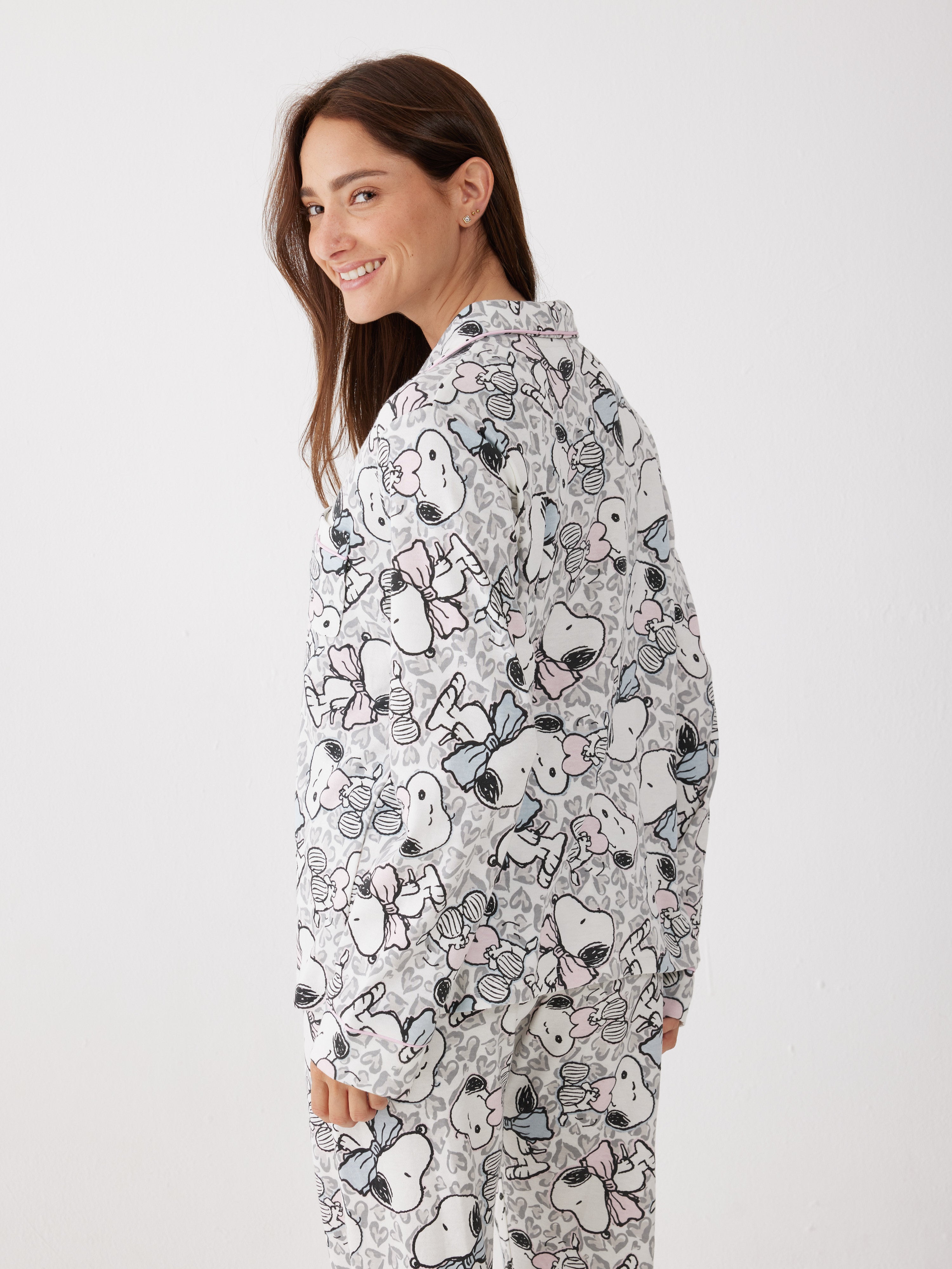 פיג'מה מכופתרת סנופי אינטרלוק - שמנת