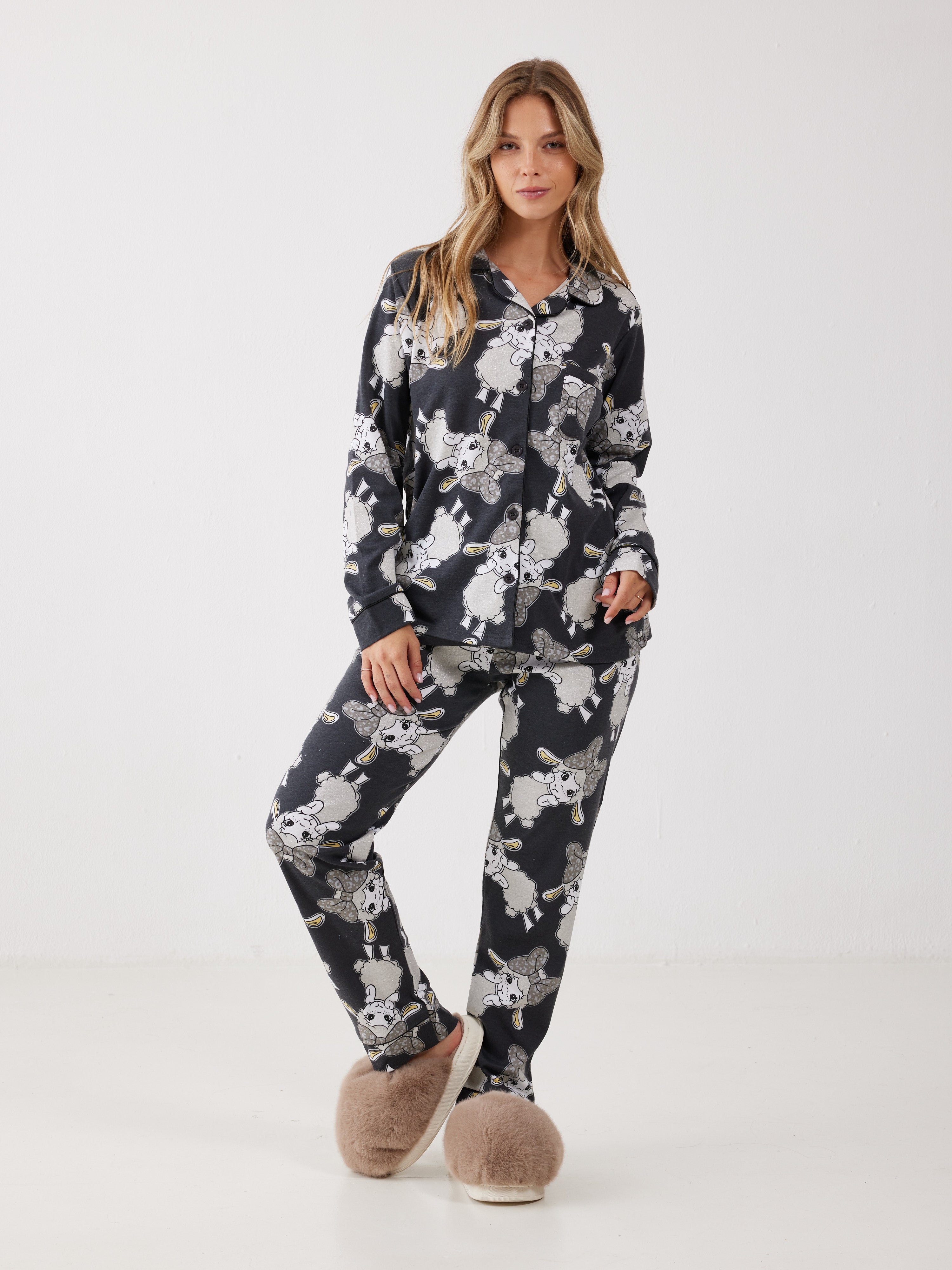 פיג'מה פיפה מכופתרת אינטרלוק - אפור כהה