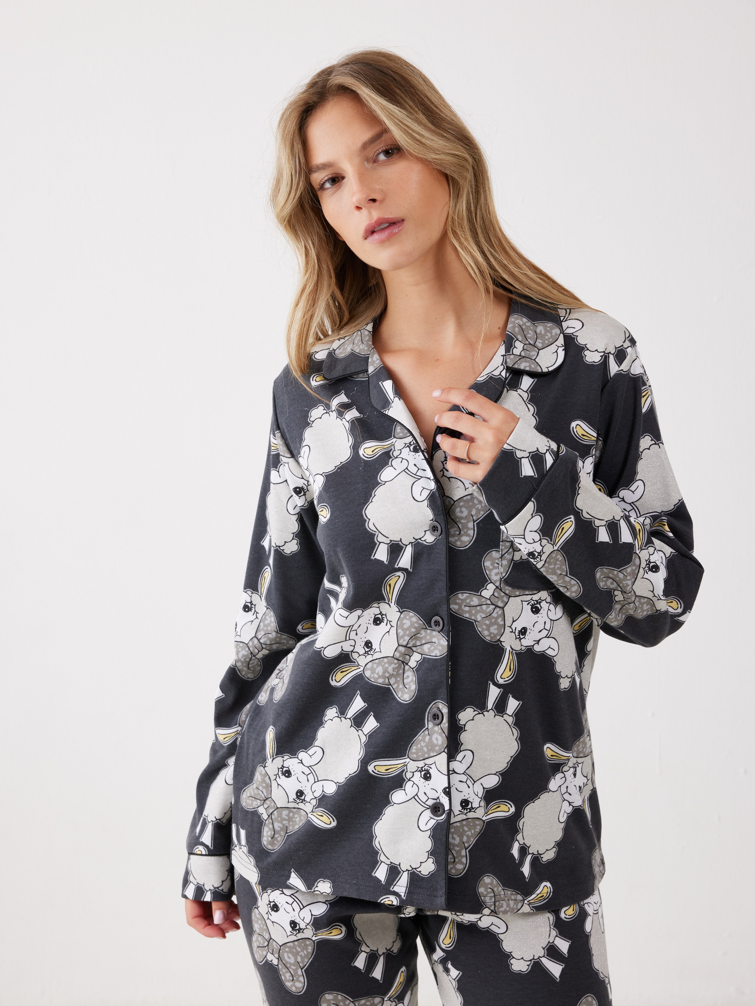 פיג'מה פיפה מכופתרת אינטרלוק - אפור כהה