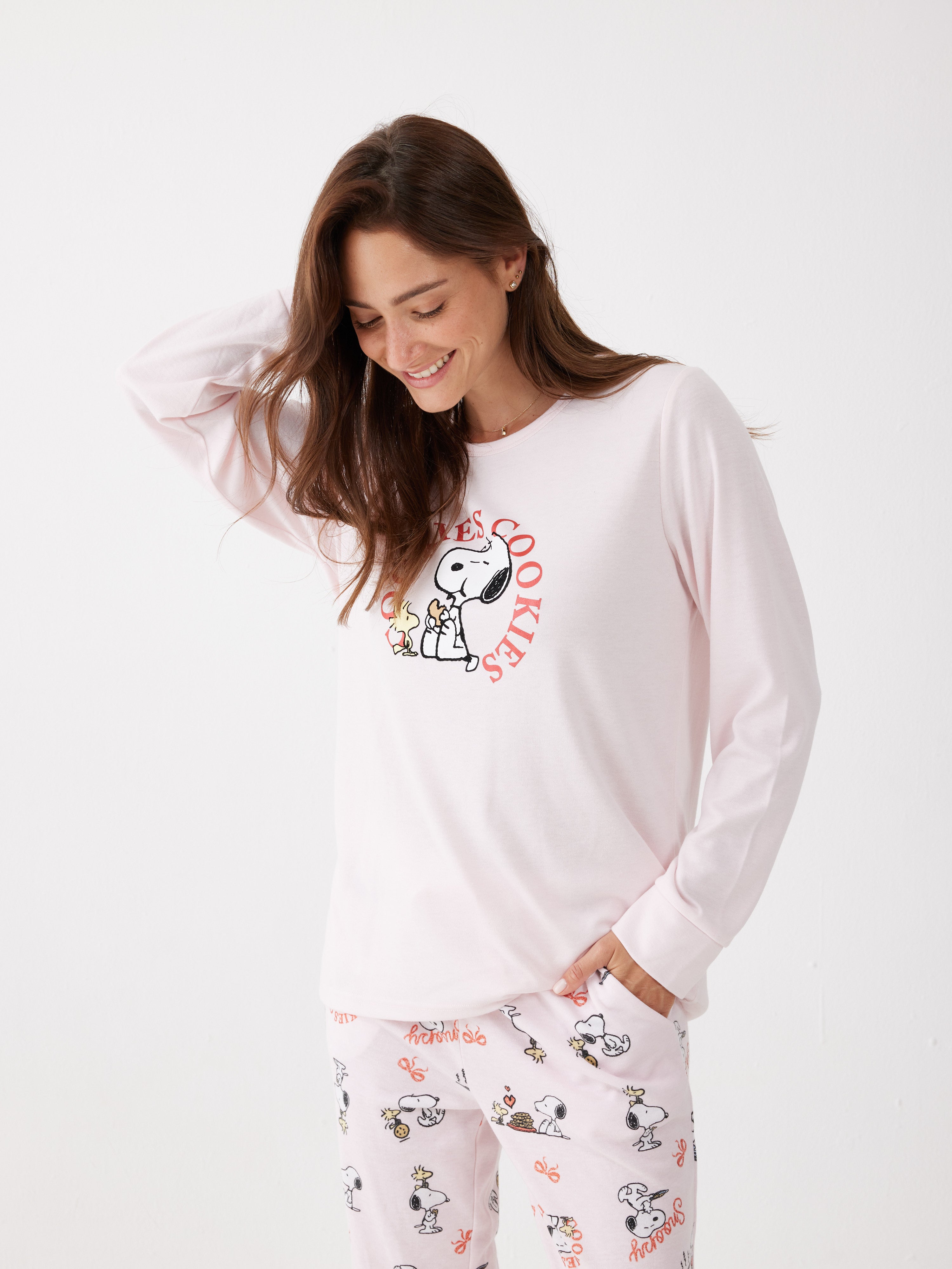 פיג'מת סנופי אינטרלוק - ורוד