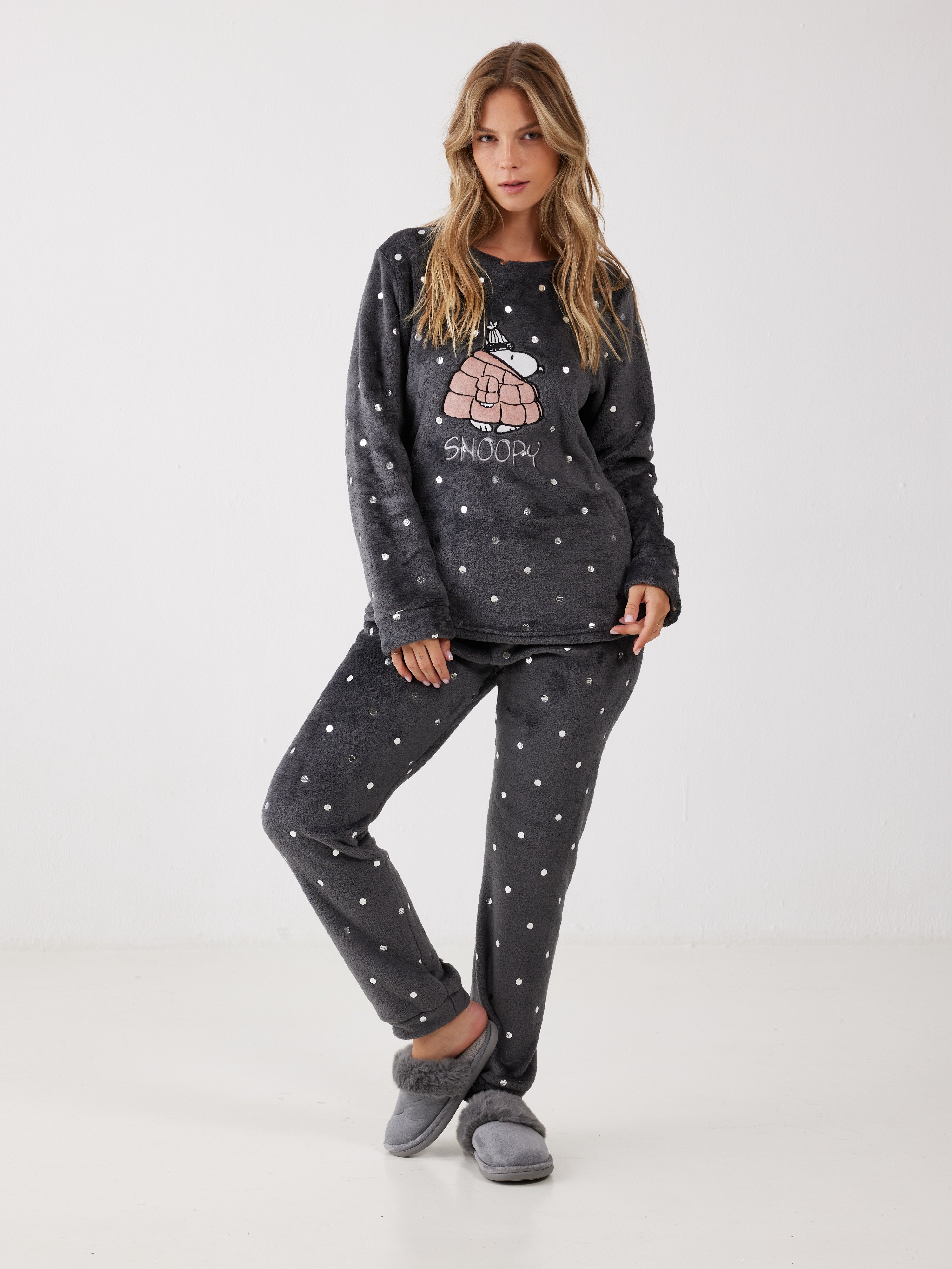 פיג'מה סנופי פלאפי - אפור כהה