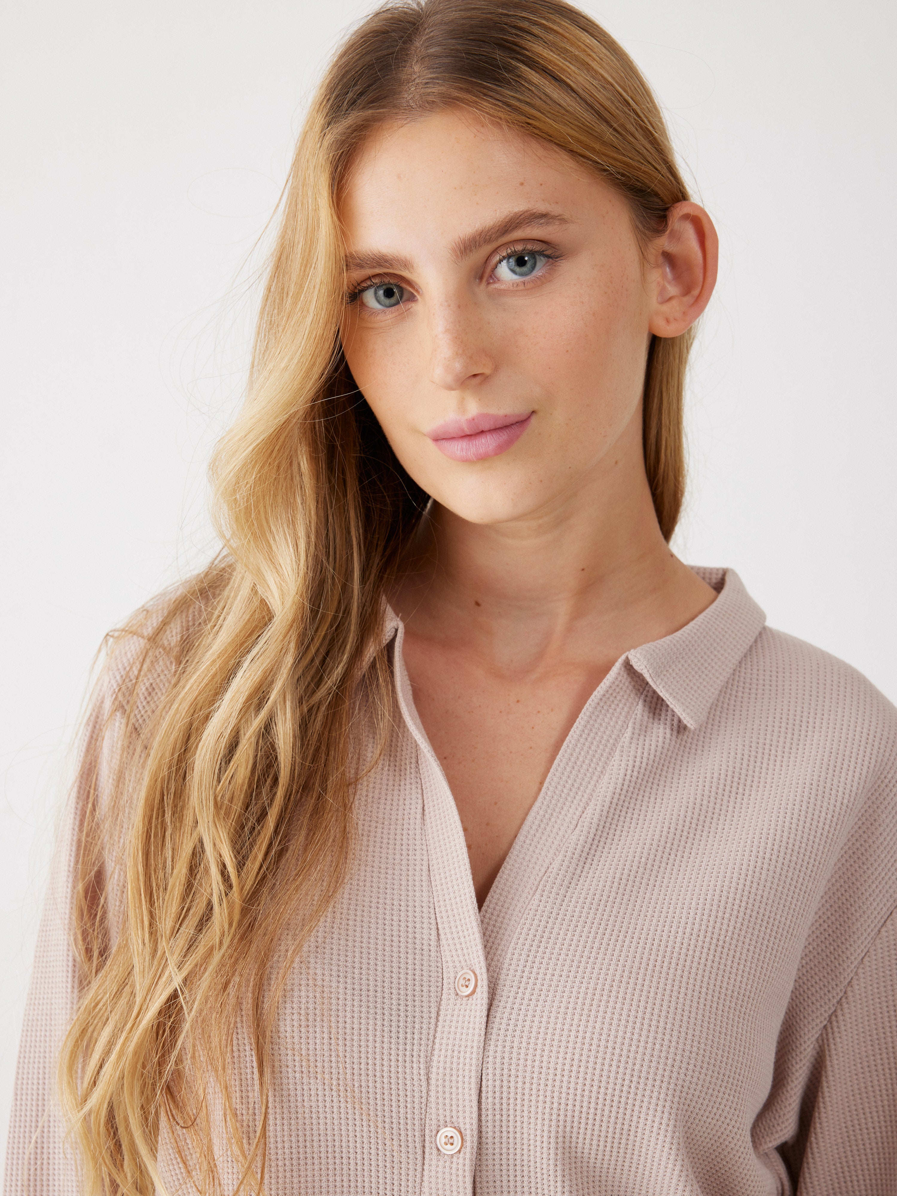 חליפת פנאי מכופתרת וואפל - חול