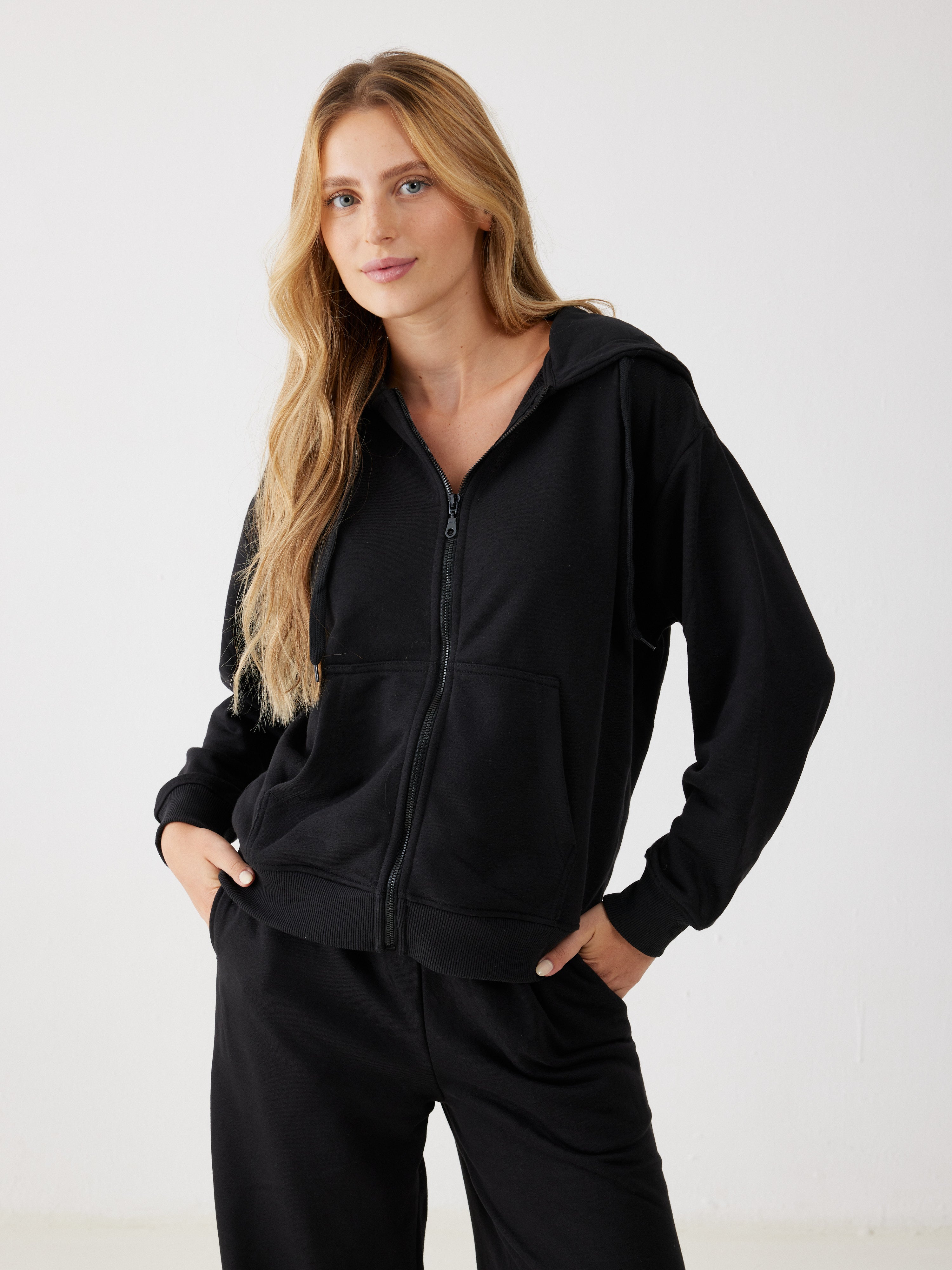 חליפת פנאי פרנץ' טרי - שחור