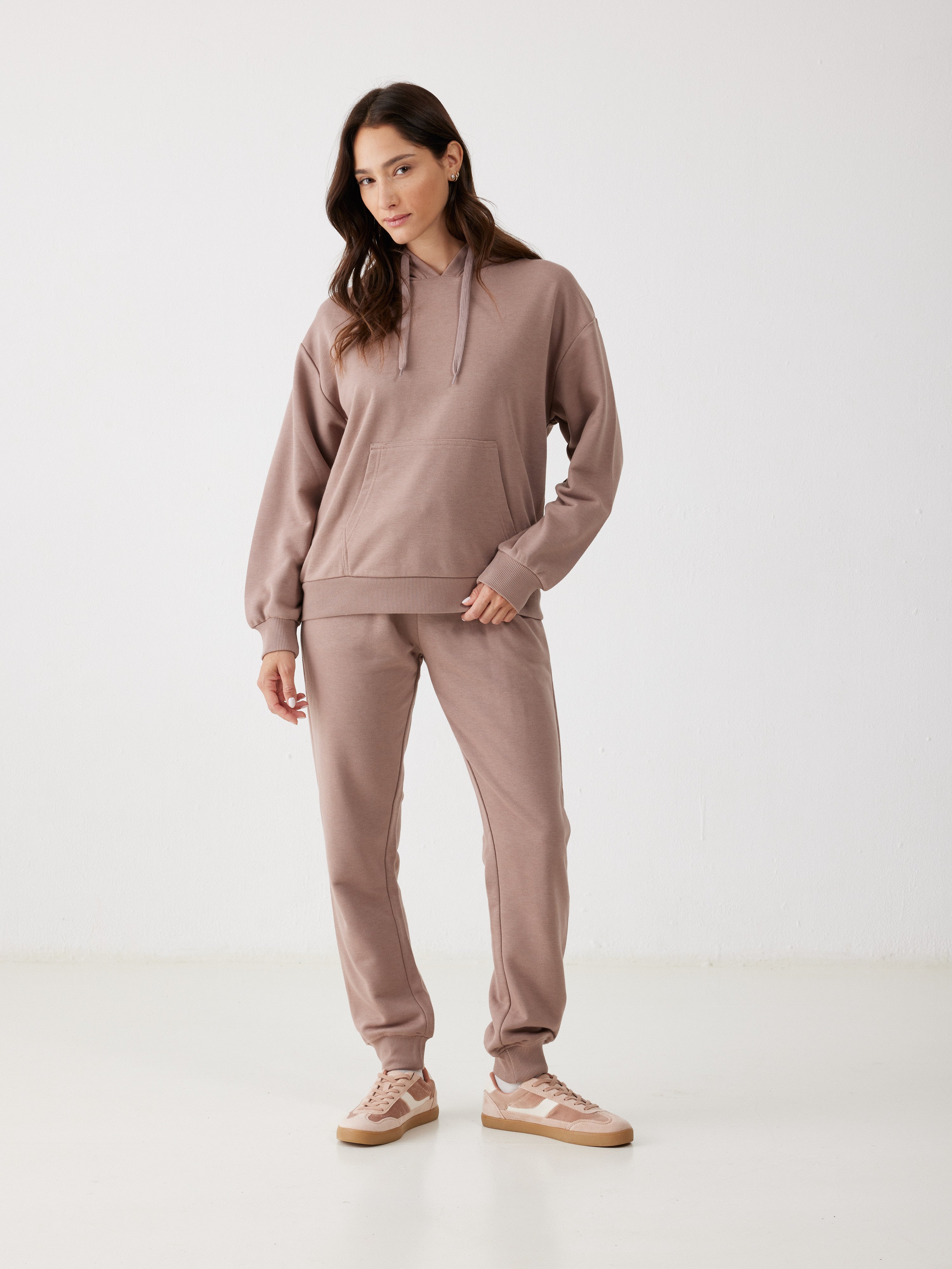 חליפת פנאי קפוצ'ון פרנץ' טרי - קפה