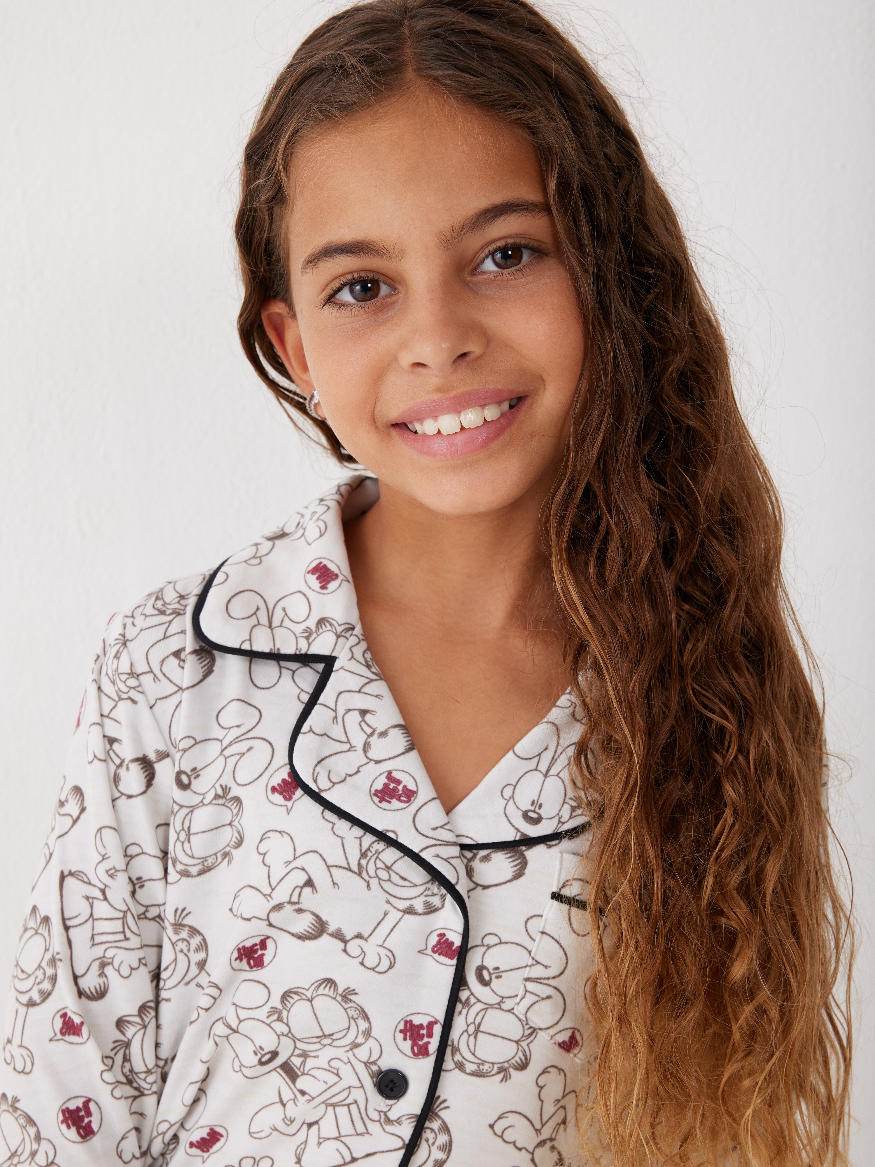 פיג'מה מכופתרת-ילדות גארפילד יאמי - בז'