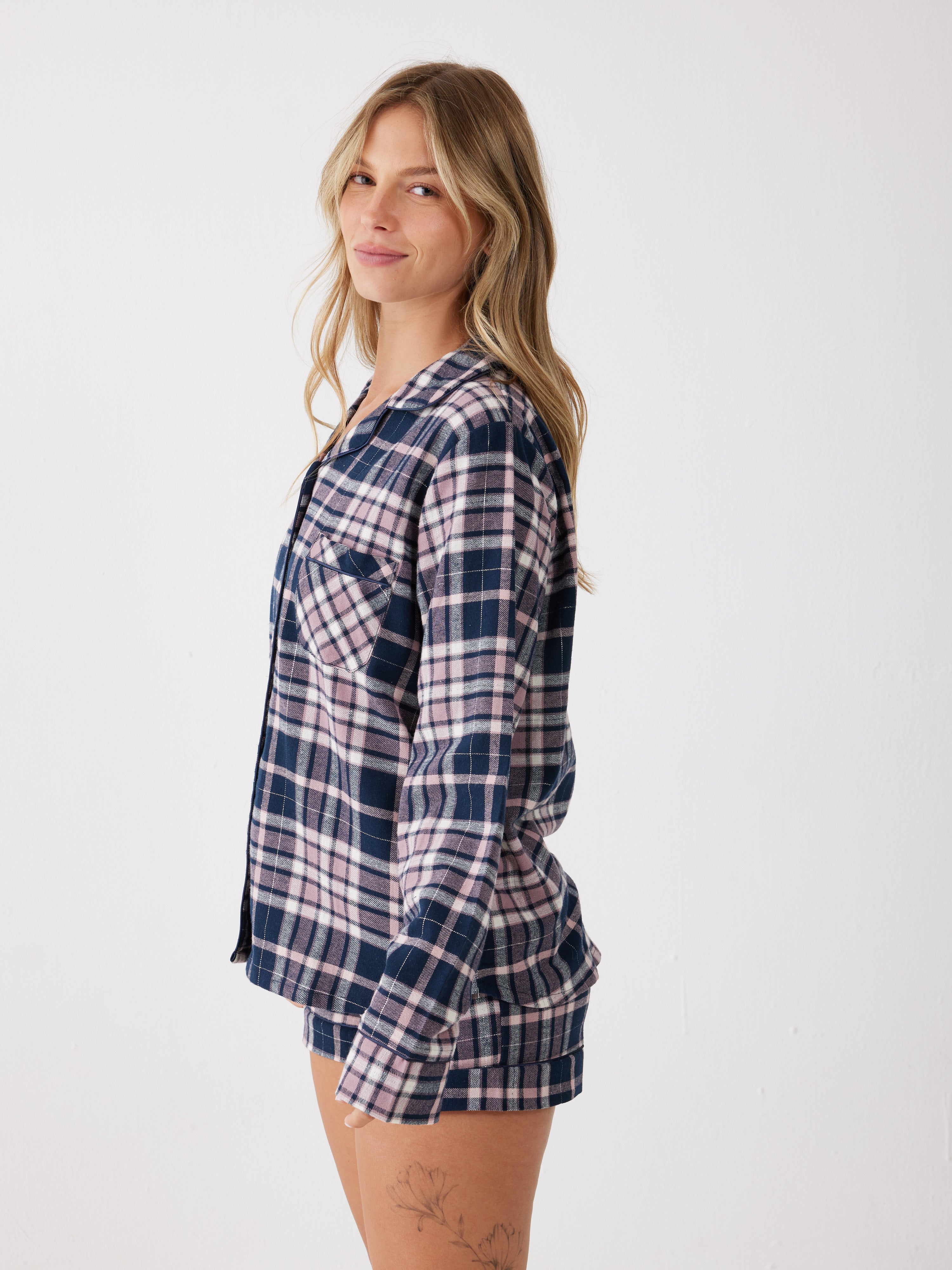 פיג'מה קצרה מכופתרת משבצות פלאנל - כחול נייבי