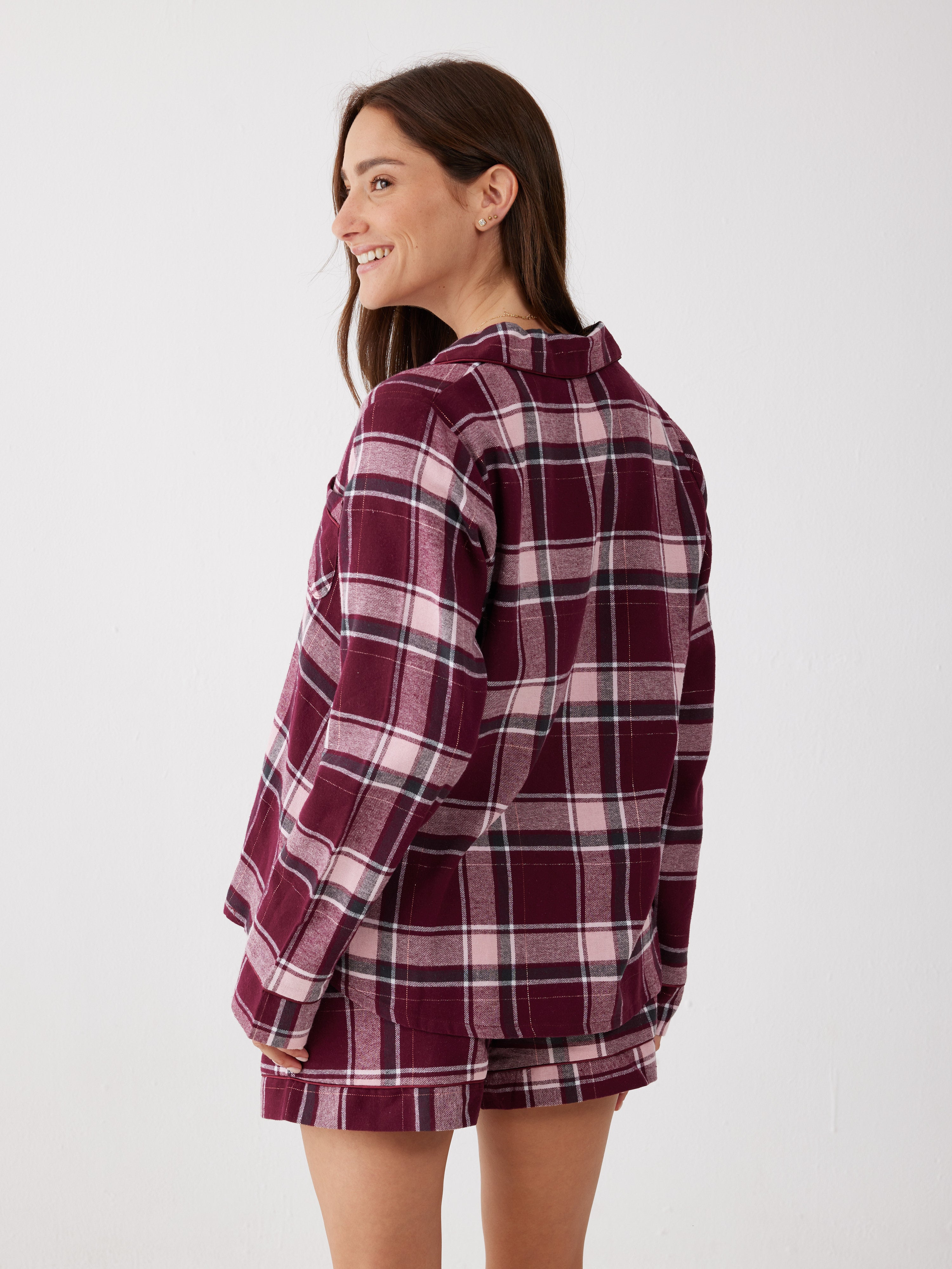 פיג'מת פלנל מכופתרת מכנס קצר - בורדו