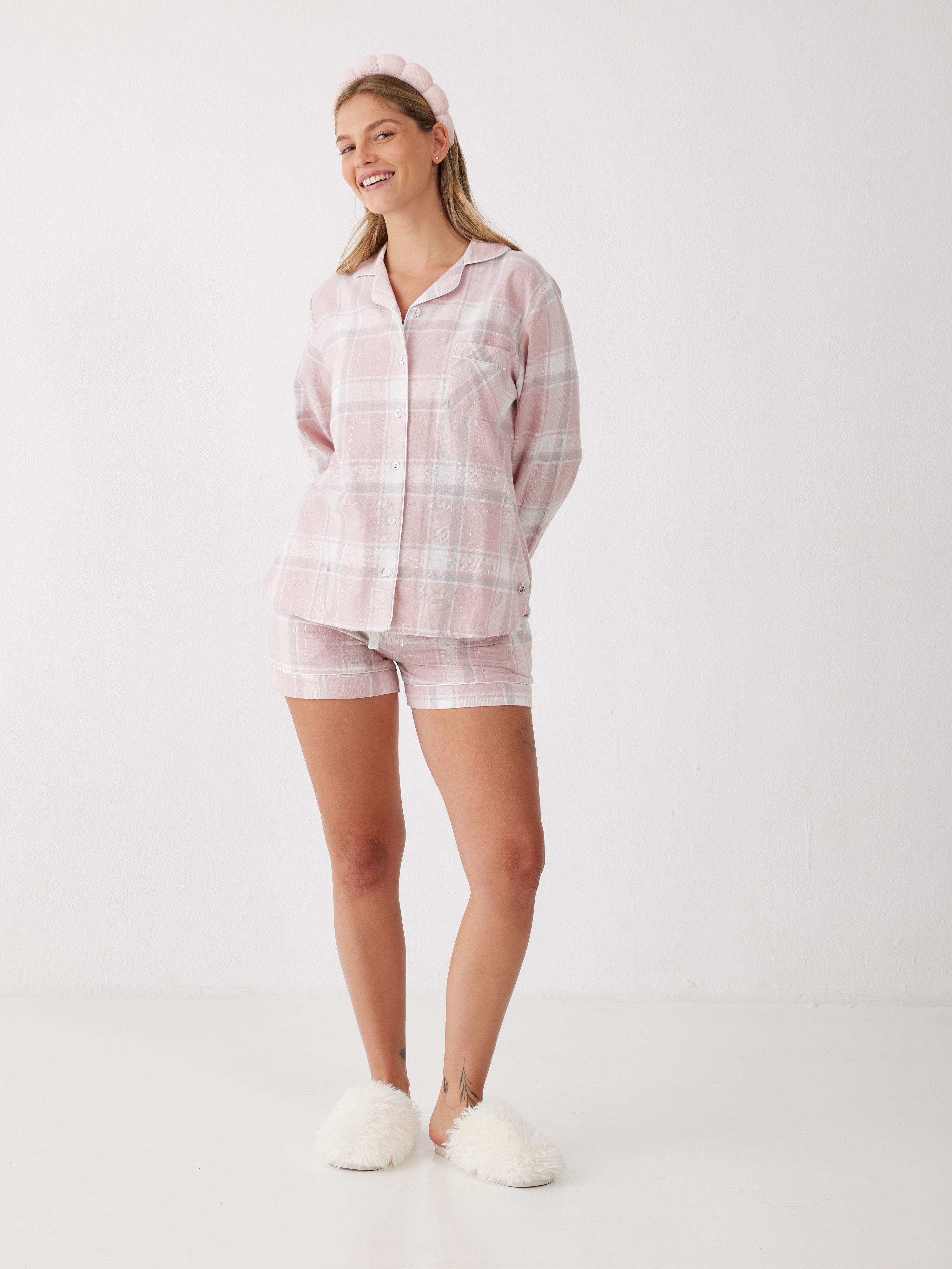 פיג'מת פלנל מכופתרת מכנס קצר - ורוד מעושן
