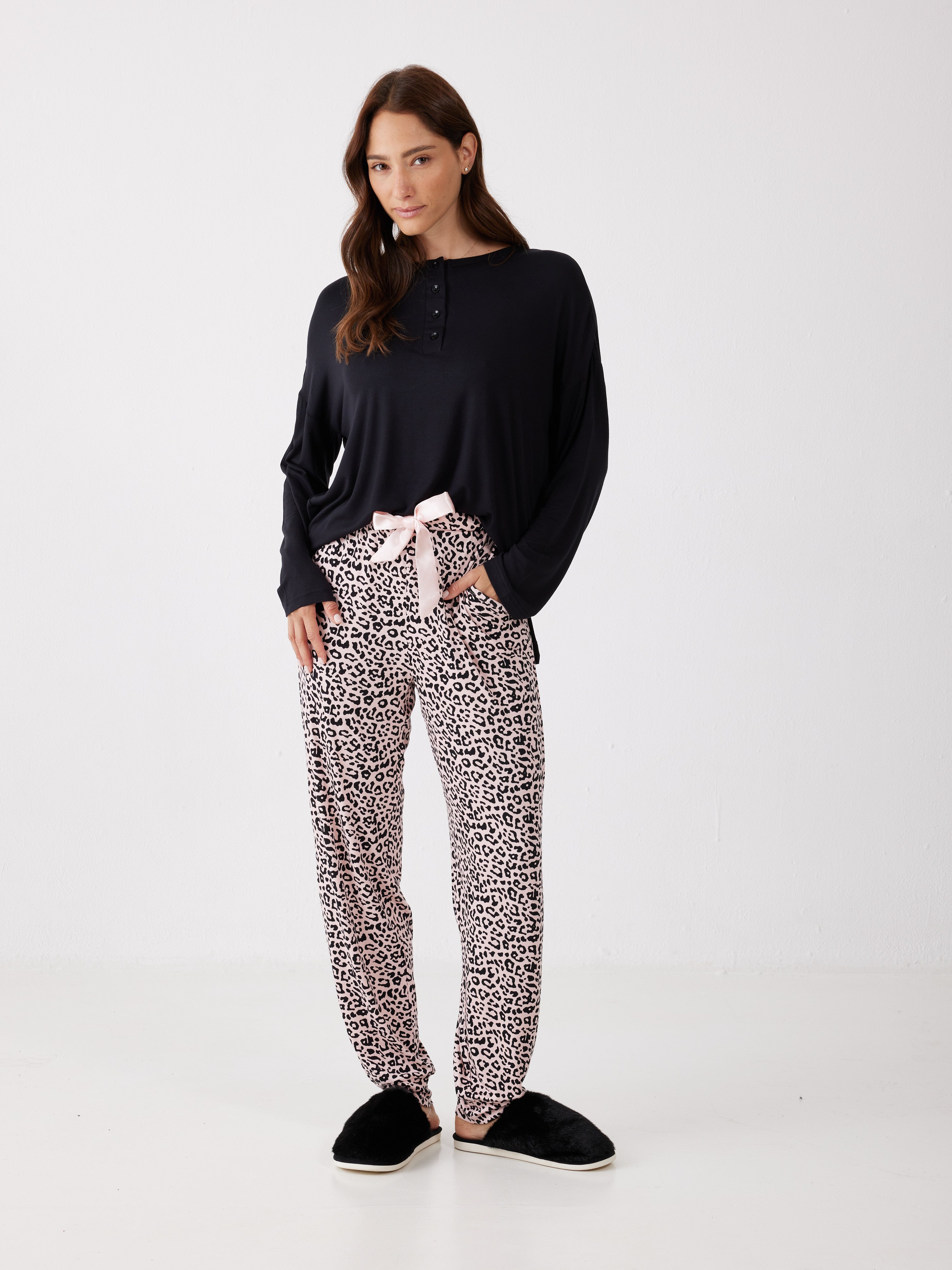 פיג'מה מנומרת ויסקוזה - ורוד