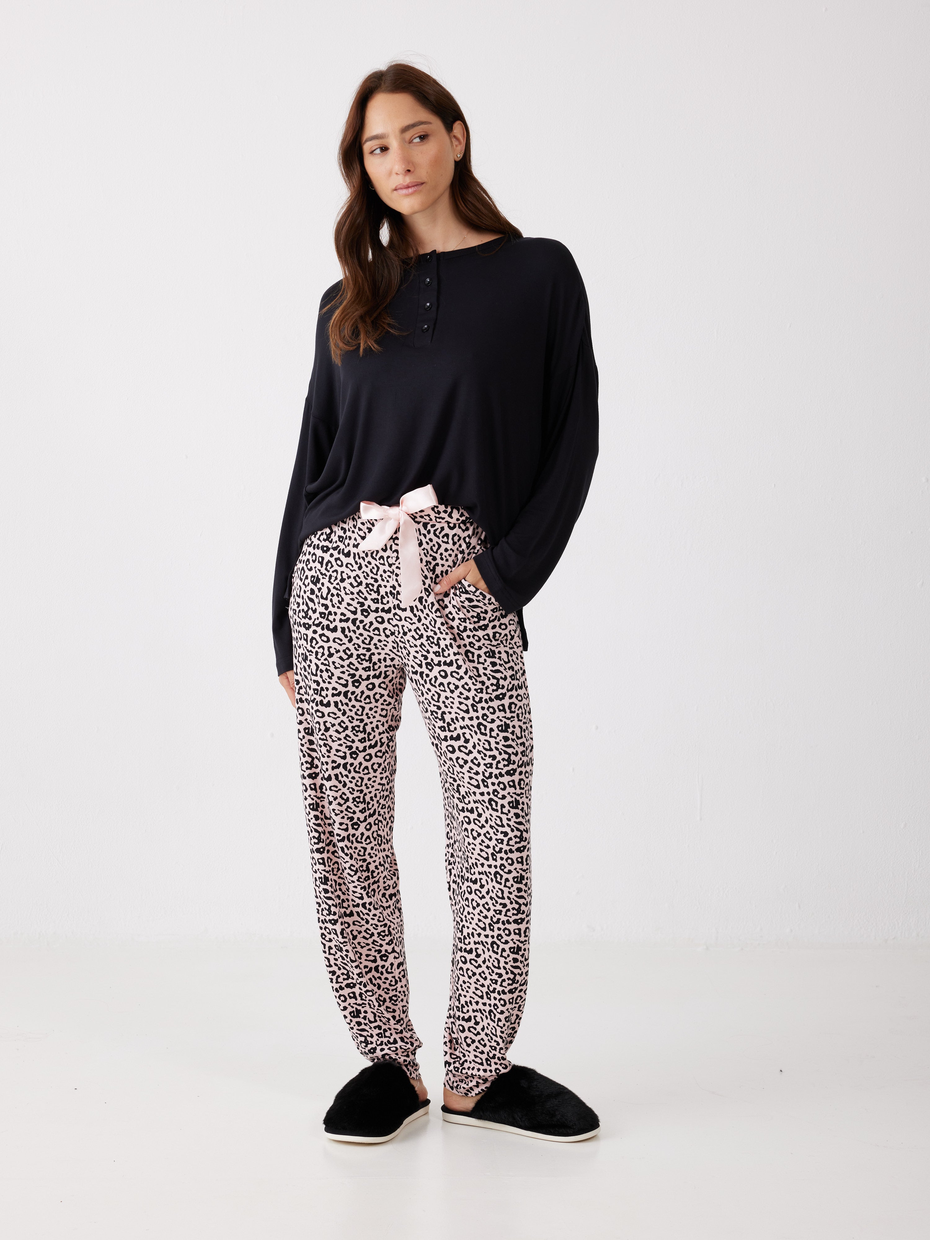 פיג'מה מנומרת ויסקוזה - ורוד