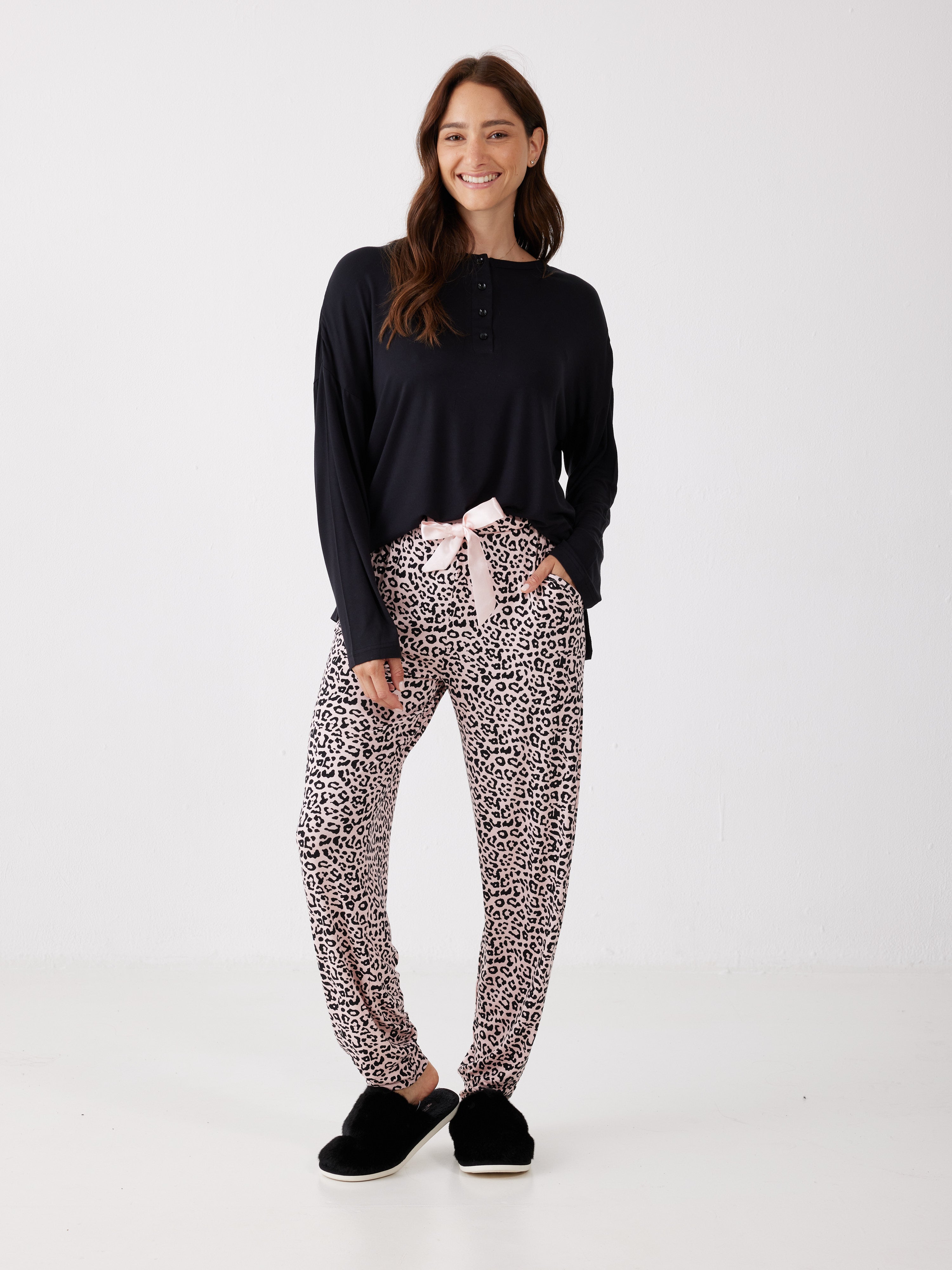 פיג'מה מנומרת ויסקוזה - ורוד