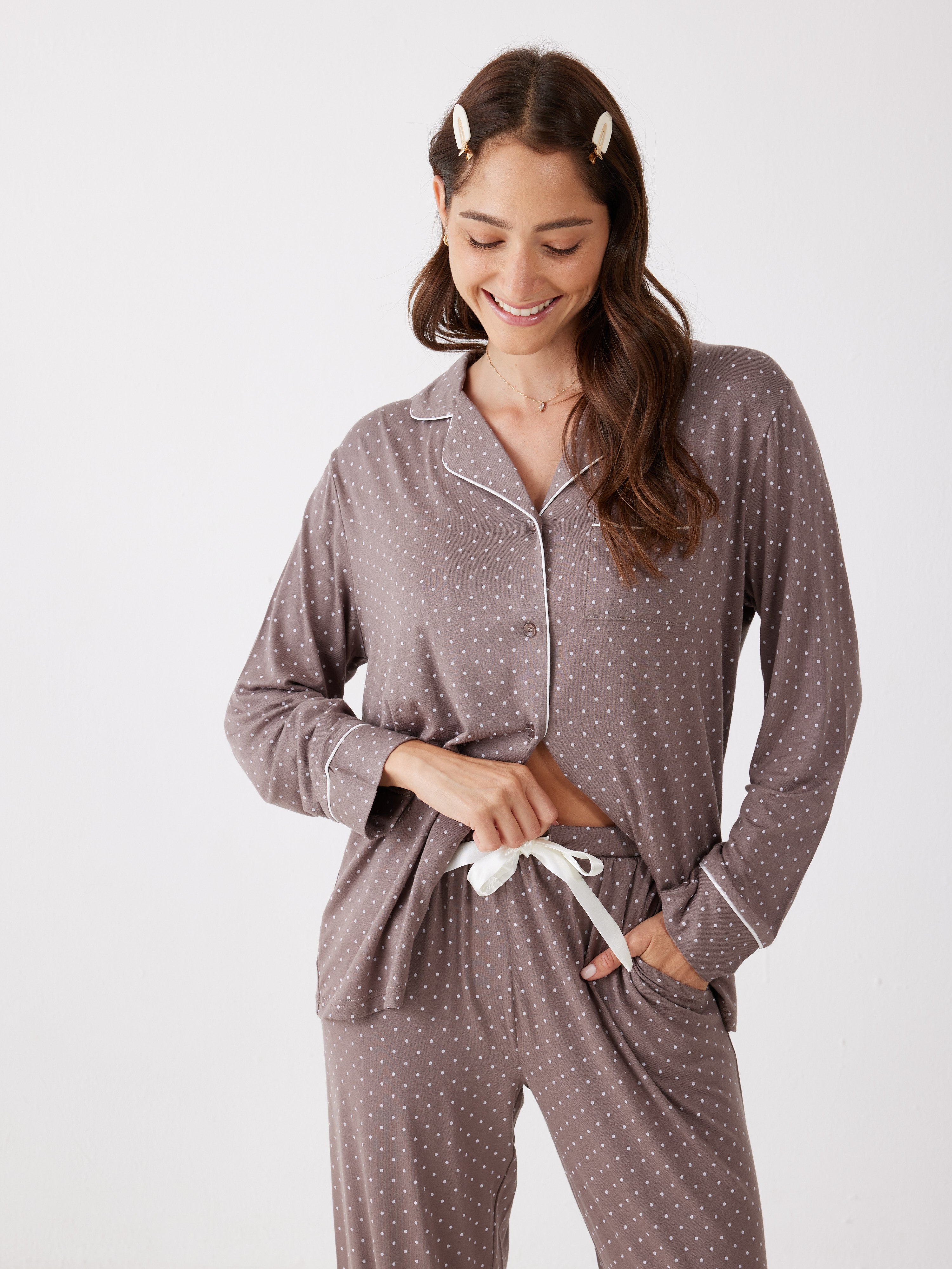פיג'מה מכופתרת נקודות ויסקוזה - חום
