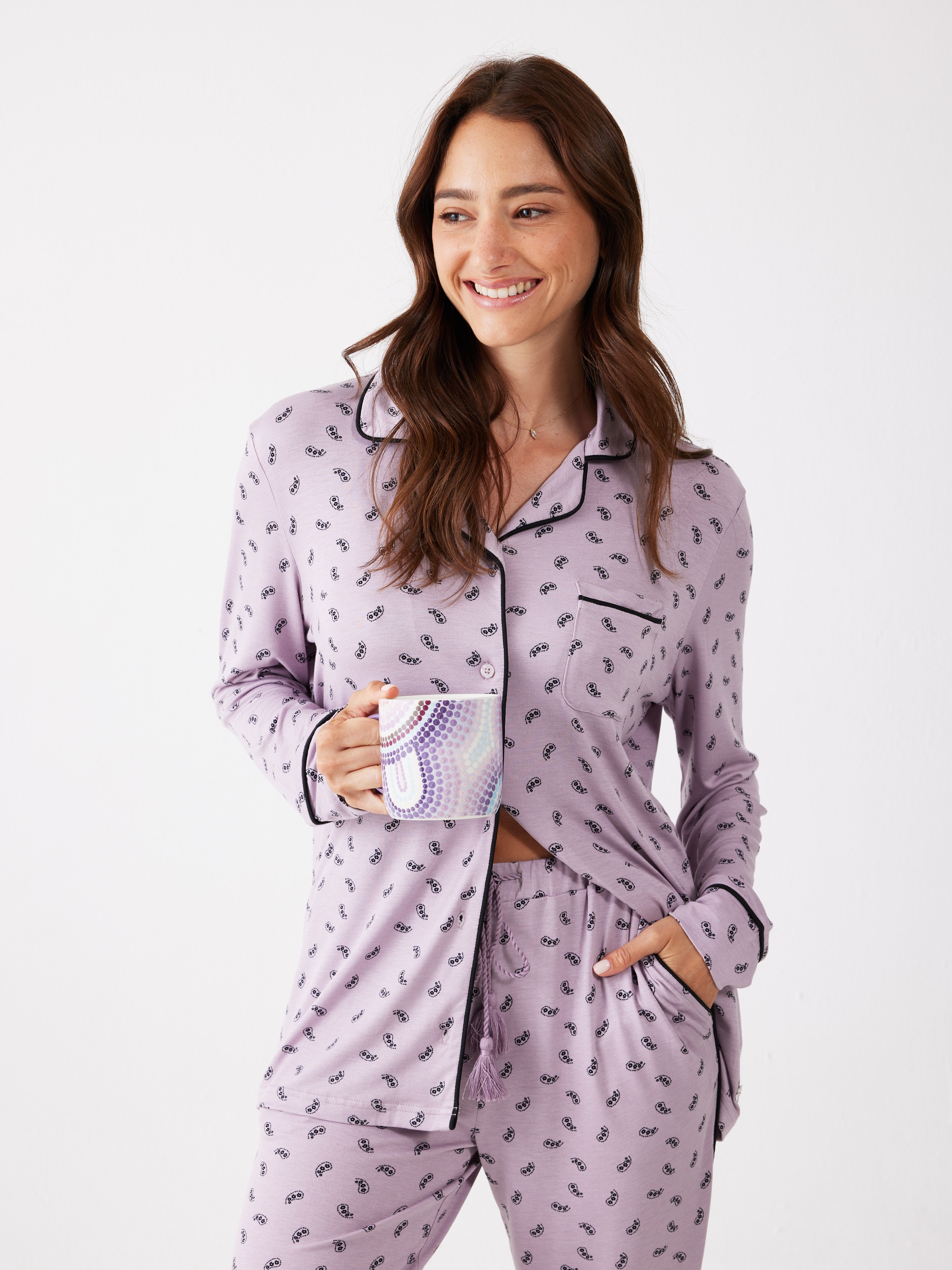 פיג'מה מכופתרת הדפס ויסקוזה - סגול מעושן