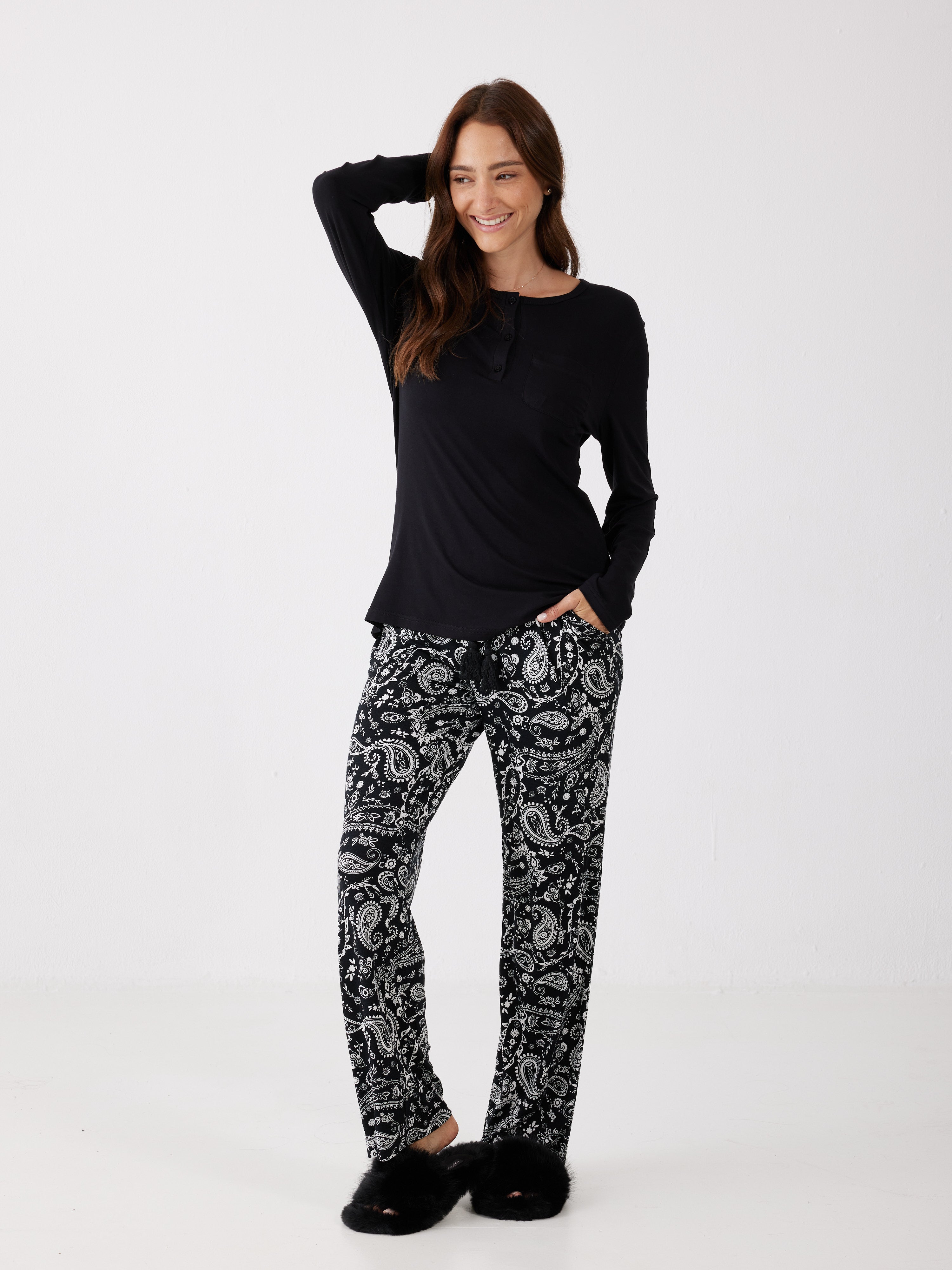 פיג'מה פייזלי ויסקוזה - שחור