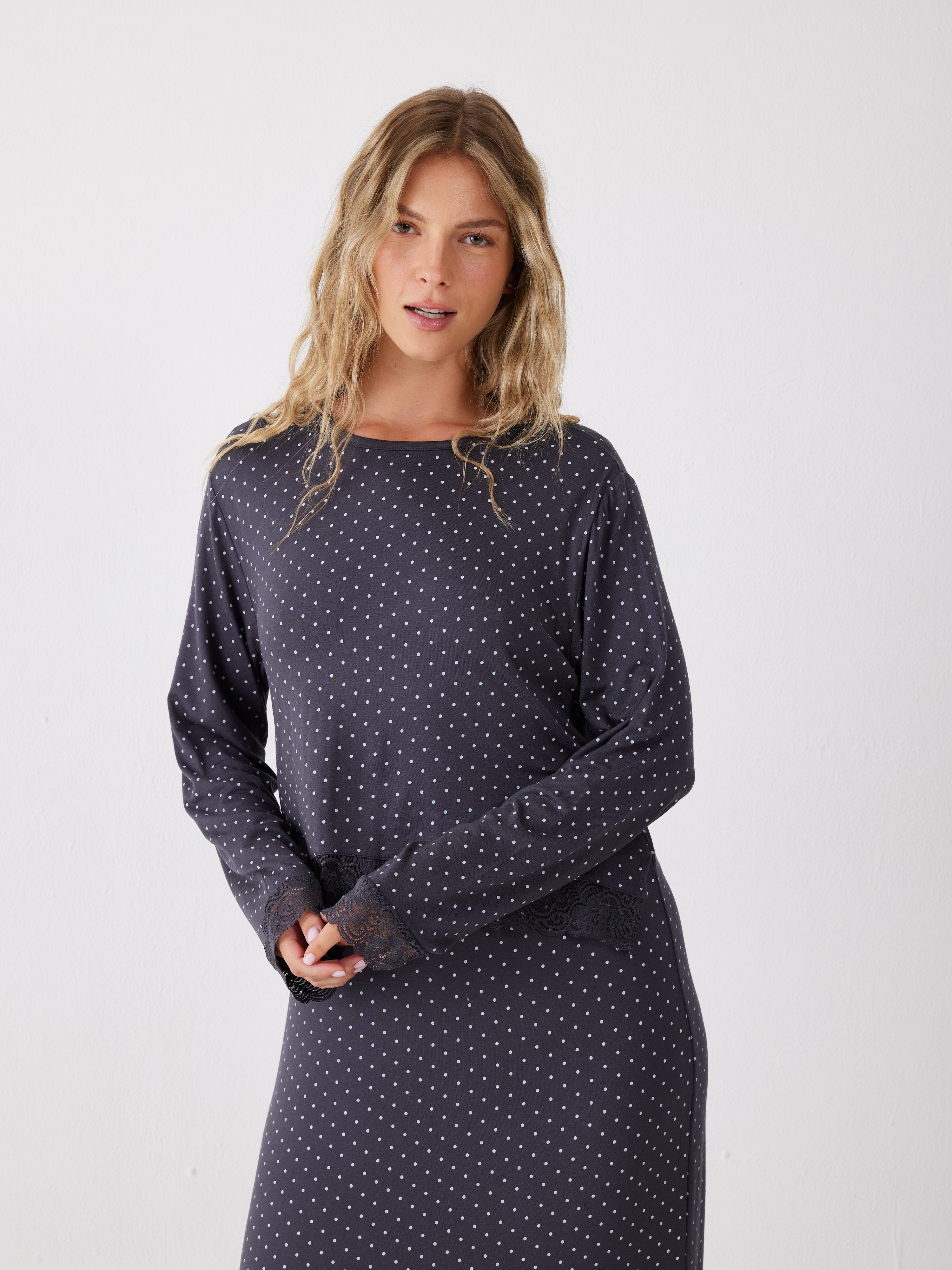 כותונת שרוול 3/4 נקודות ויסקוזה - אפור כהה